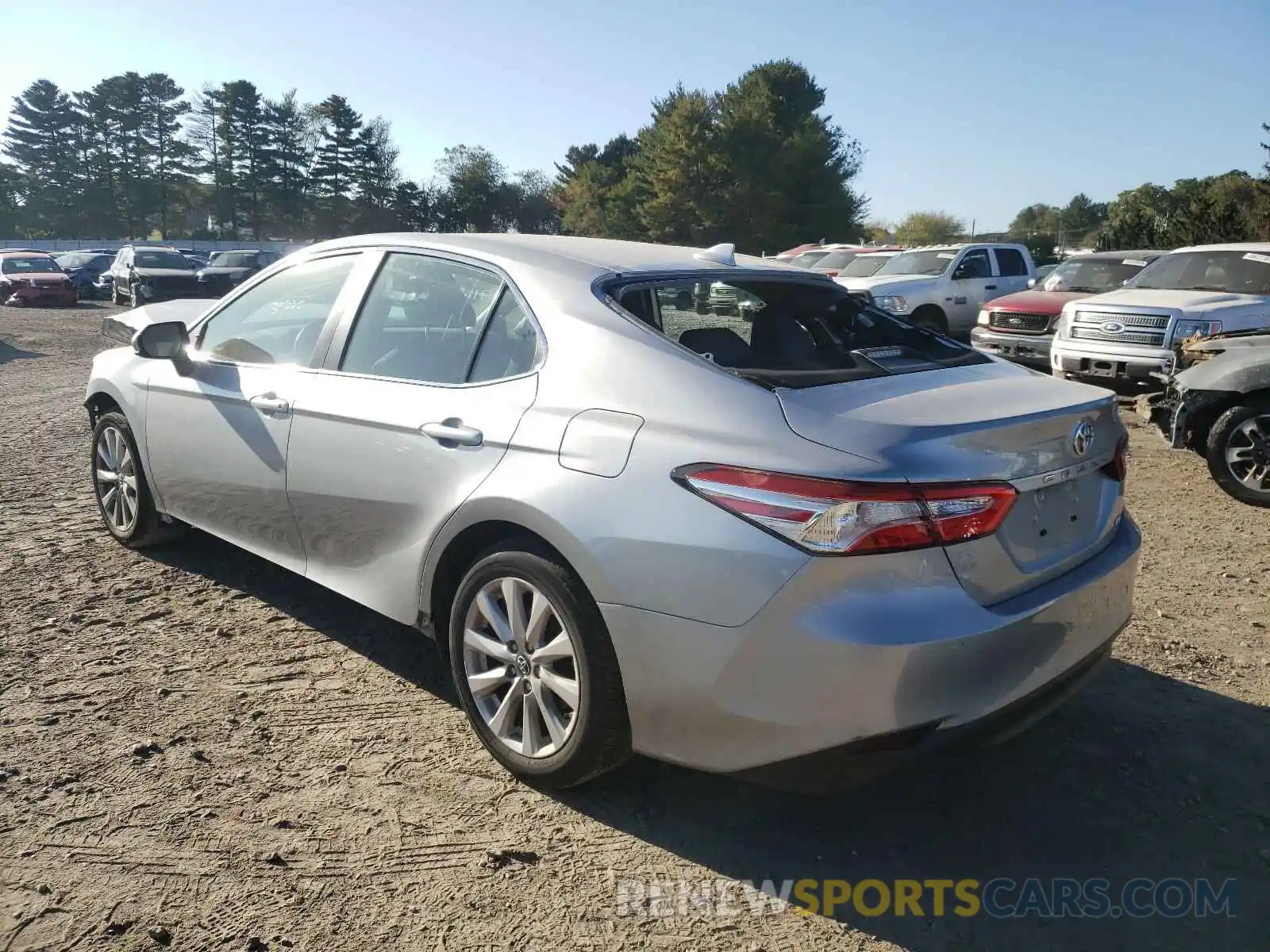 3 Photograph of a damaged car 4T1B11HK9KU226448 TOYOTA CAMRY 2019