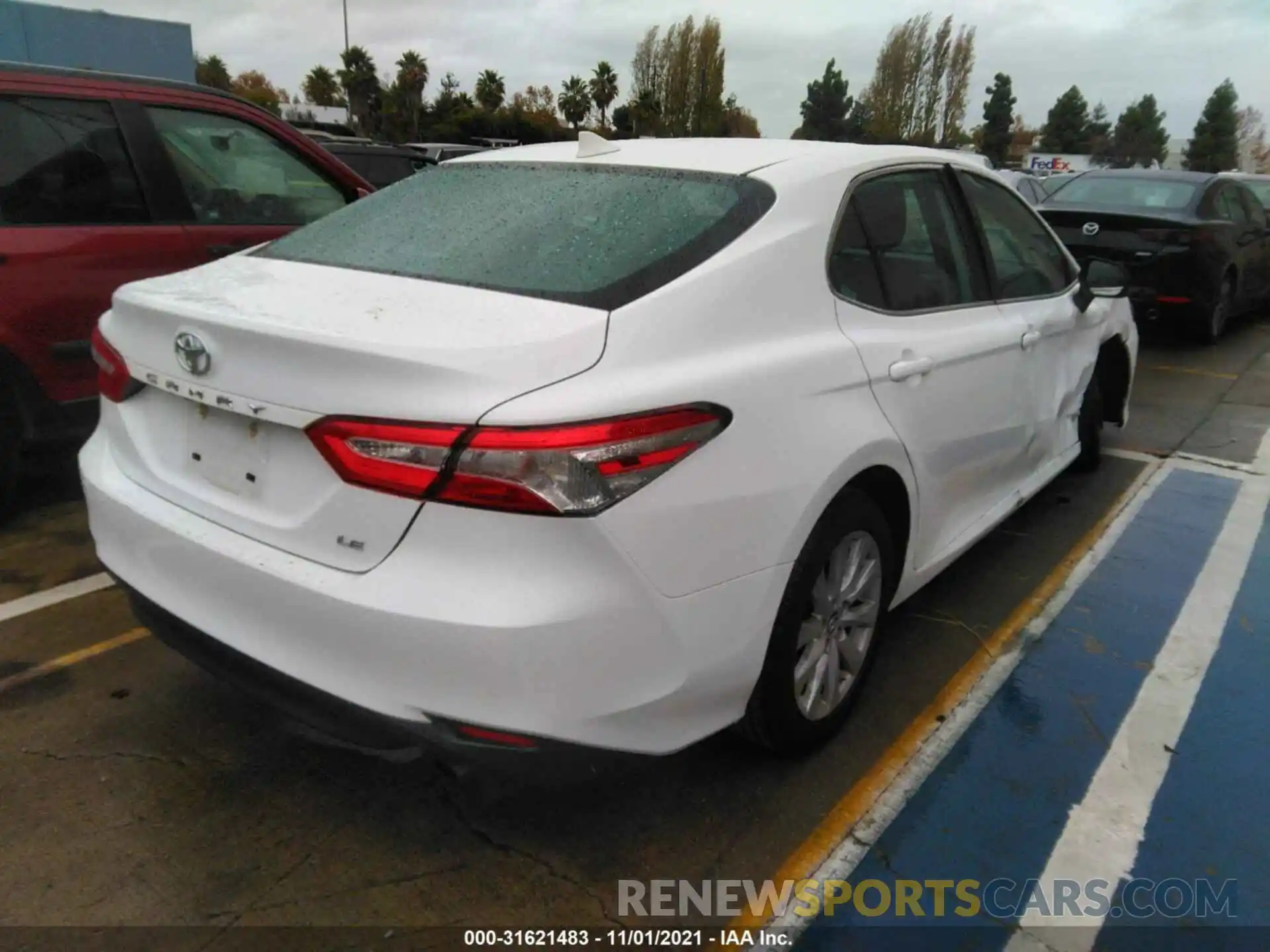 4 Photograph of a damaged car 4T1B11HK9KU228166 TOYOTA CAMRY 2019