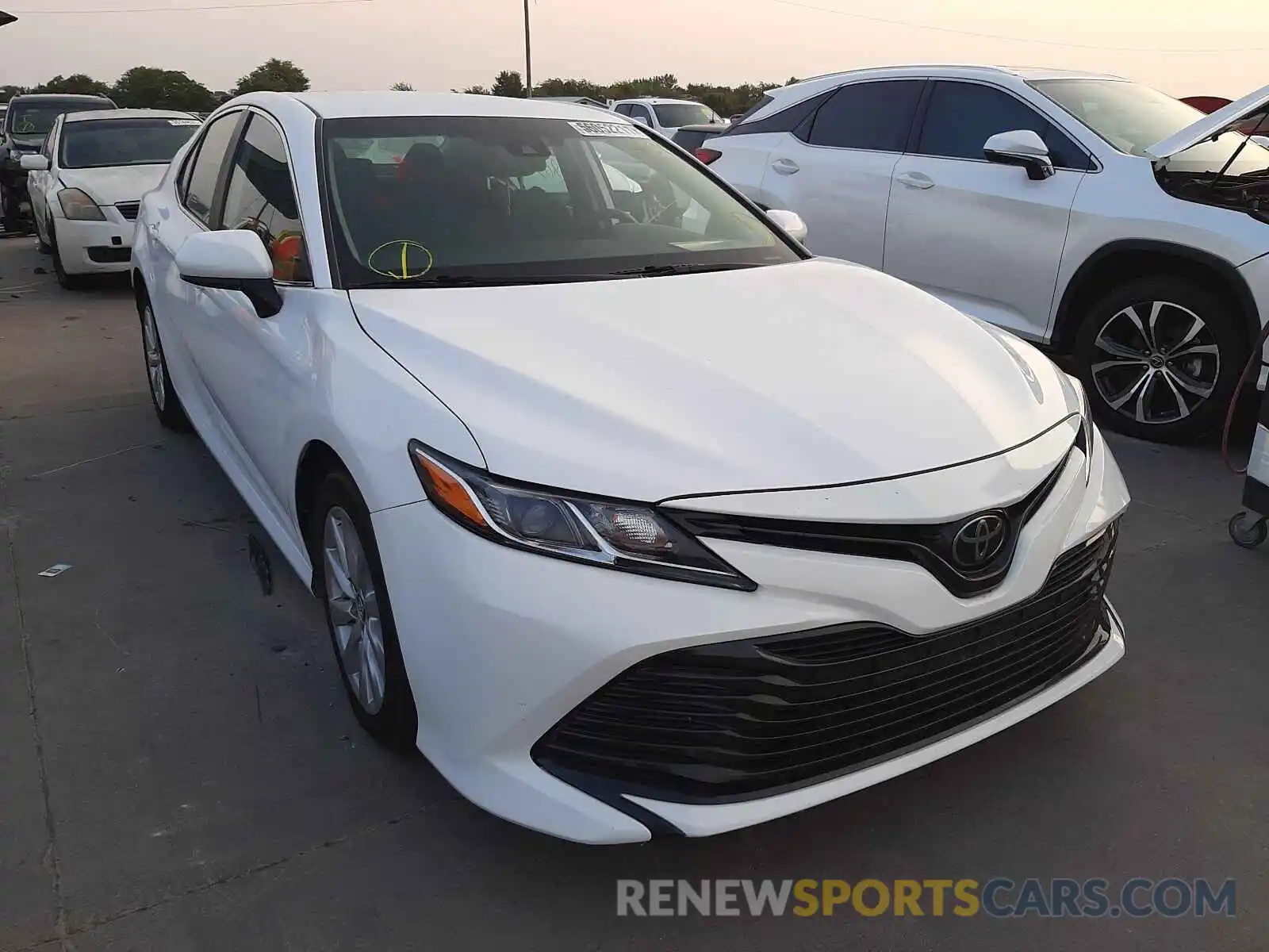 1 Photograph of a damaged car 4T1B11HK9KU228930 TOYOTA CAMRY 2019