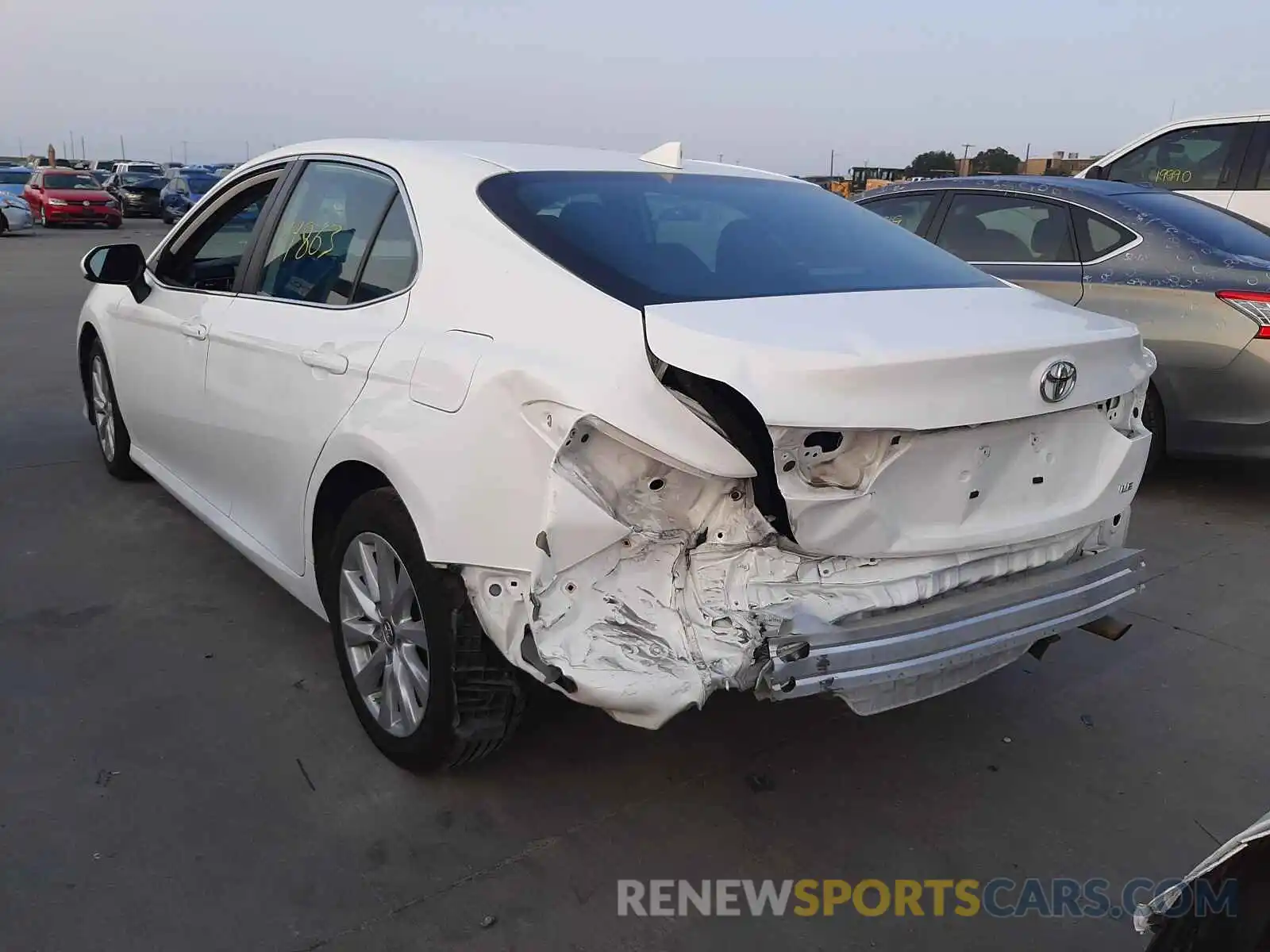 3 Photograph of a damaged car 4T1B11HK9KU228930 TOYOTA CAMRY 2019