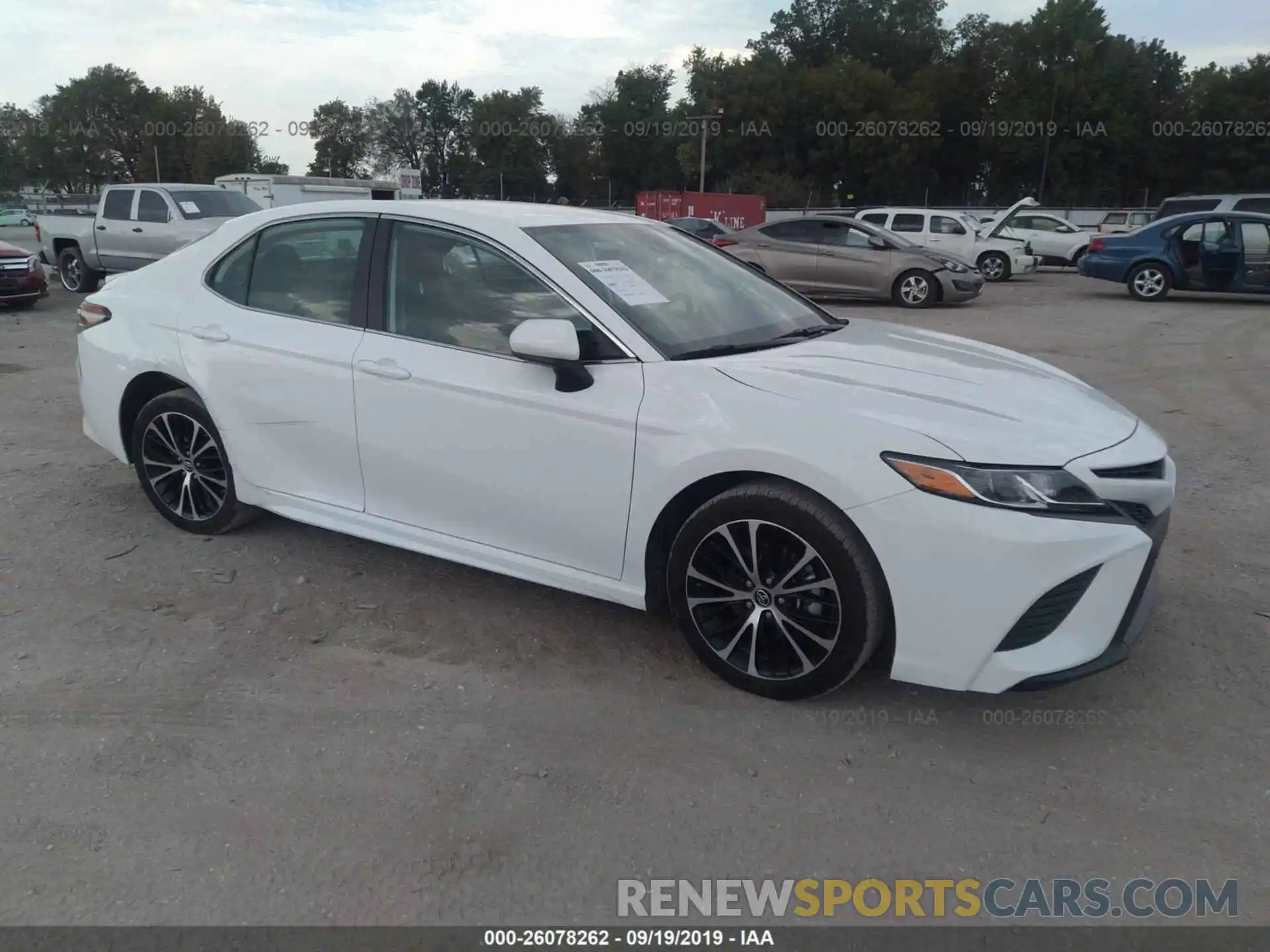 1 Photograph of a damaged car 4T1B11HK9KU229107 TOYOTA CAMRY 2019