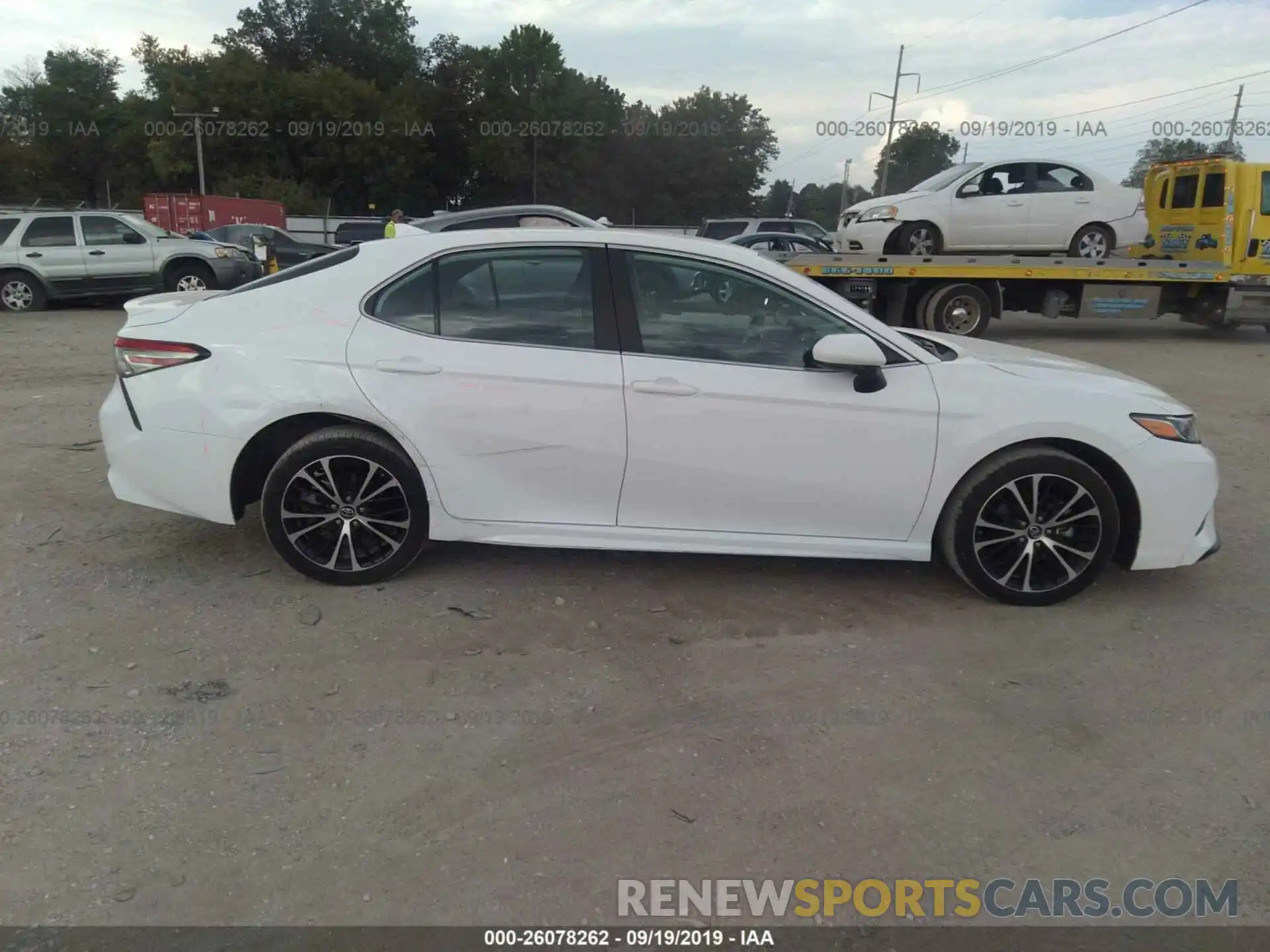 6 Photograph of a damaged car 4T1B11HK9KU229107 TOYOTA CAMRY 2019