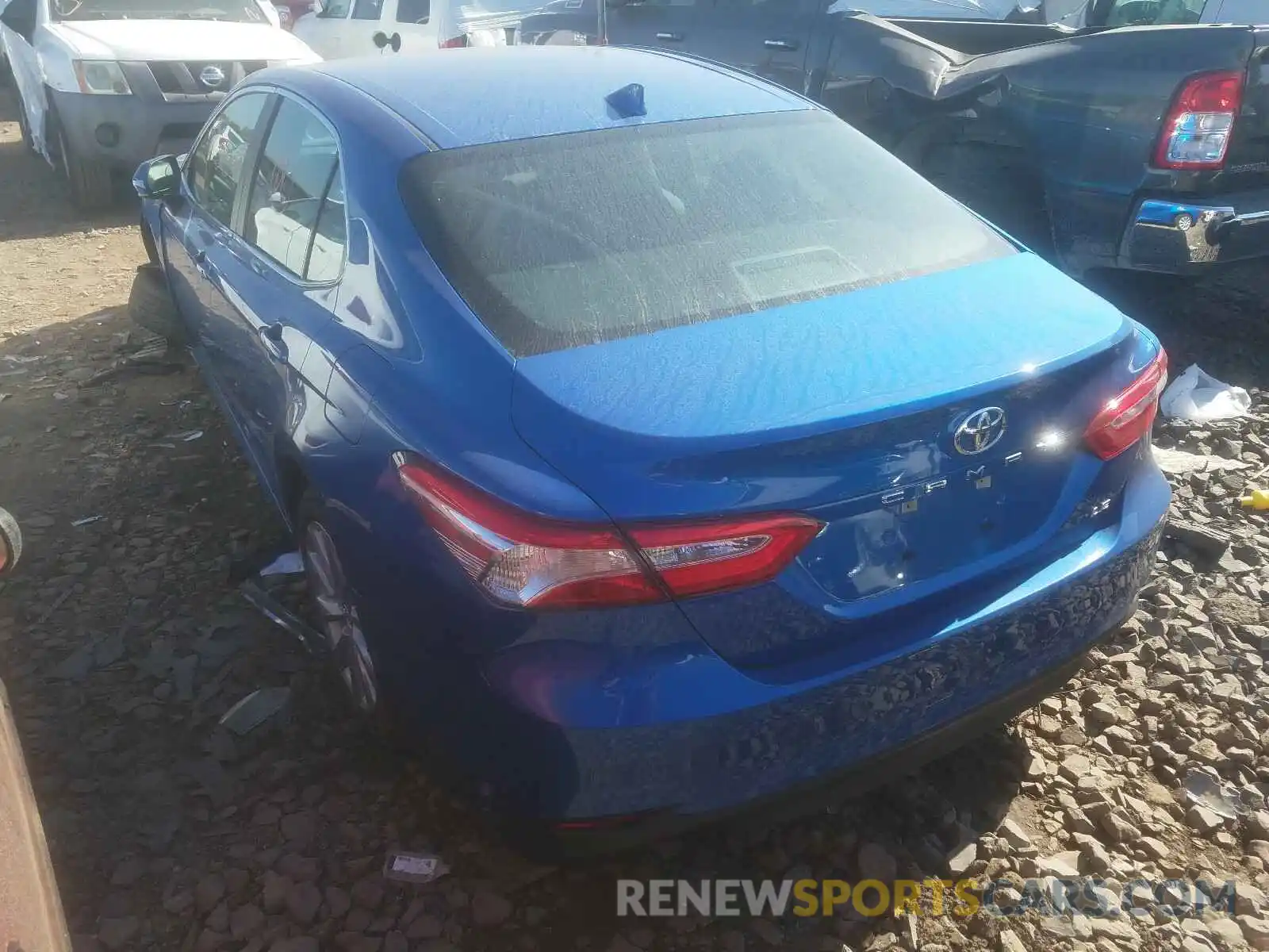 3 Photograph of a damaged car 4T1B11HK9KU229706 TOYOTA CAMRY 2019