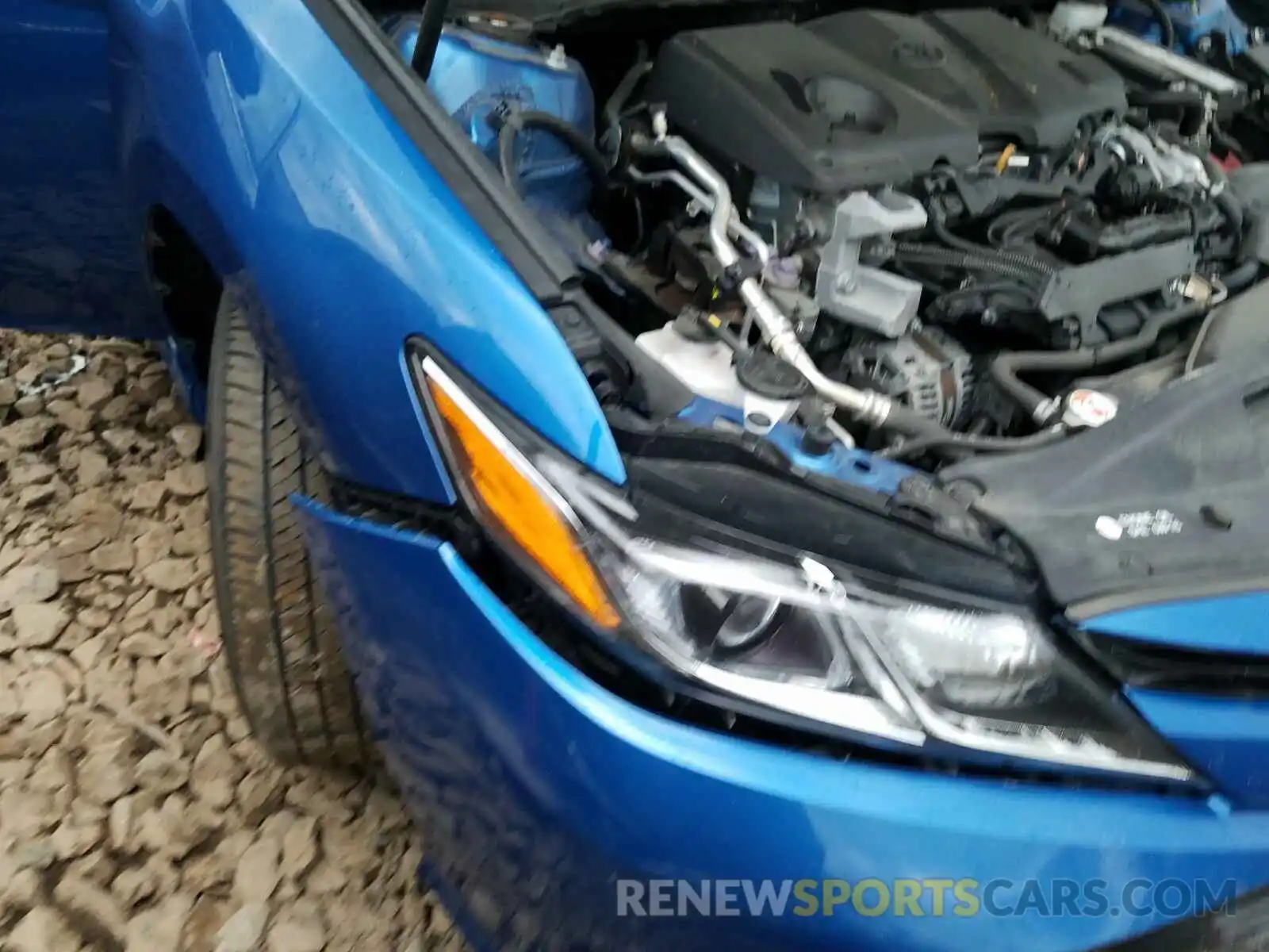 9 Photograph of a damaged car 4T1B11HK9KU229706 TOYOTA CAMRY 2019