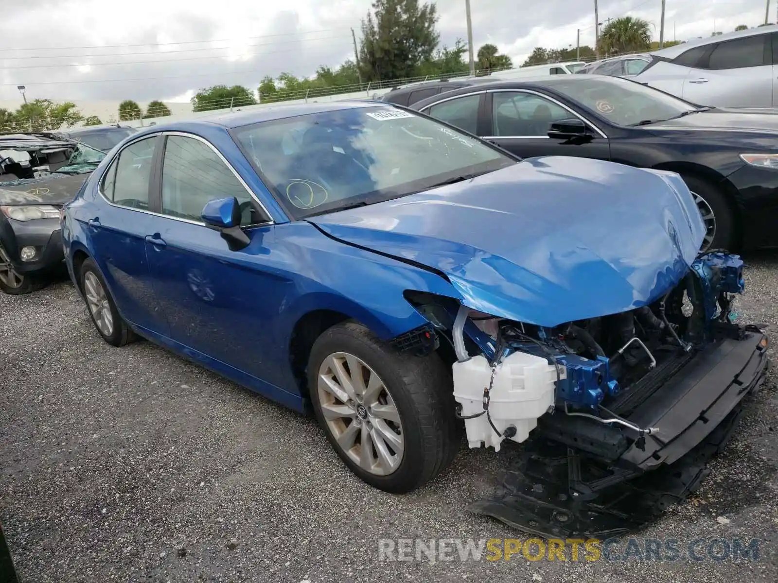 1 Photograph of a damaged car 4T1B11HK9KU229771 TOYOTA CAMRY 2019