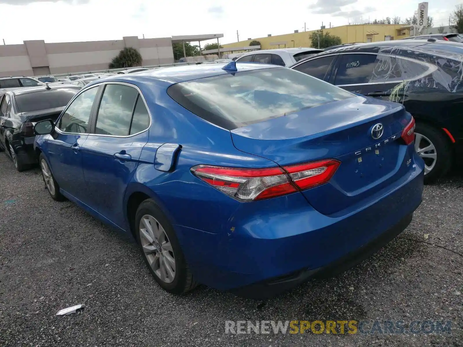 3 Photograph of a damaged car 4T1B11HK9KU229771 TOYOTA CAMRY 2019