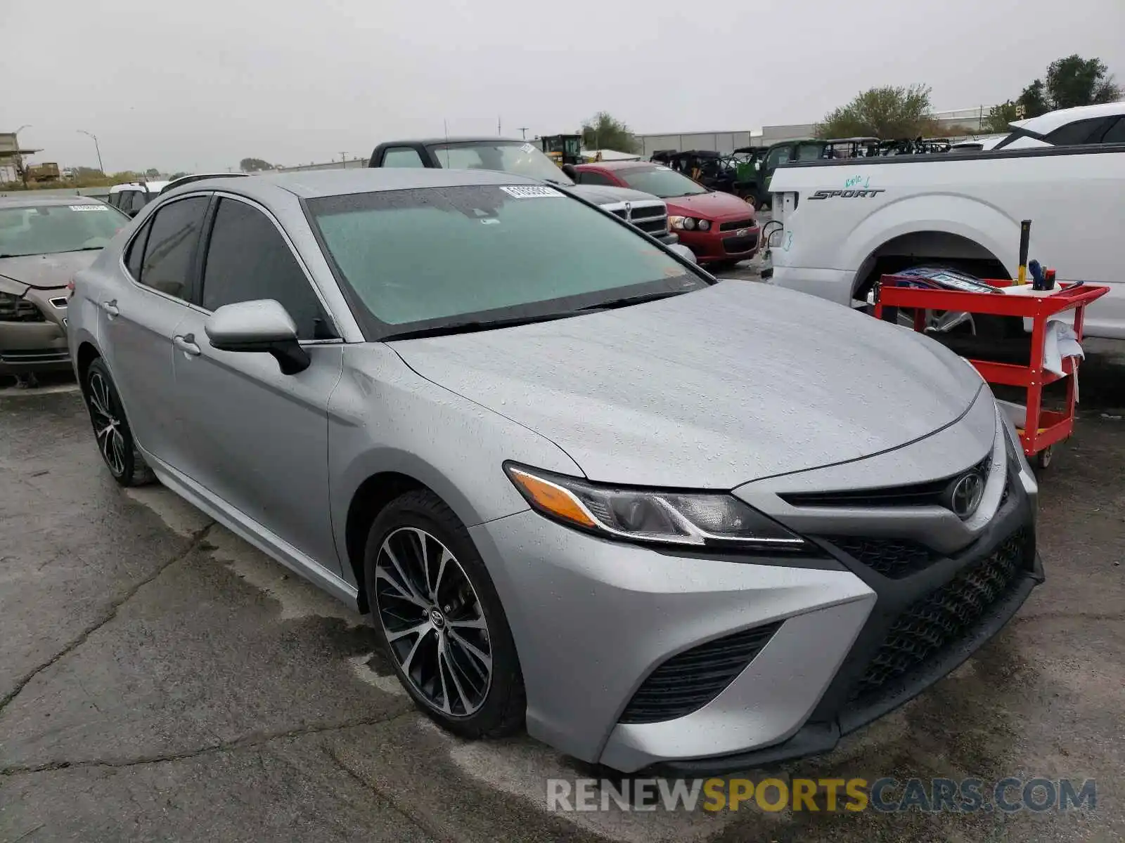 1 Photograph of a damaged car 4T1B11HK9KU230483 TOYOTA CAMRY 2019