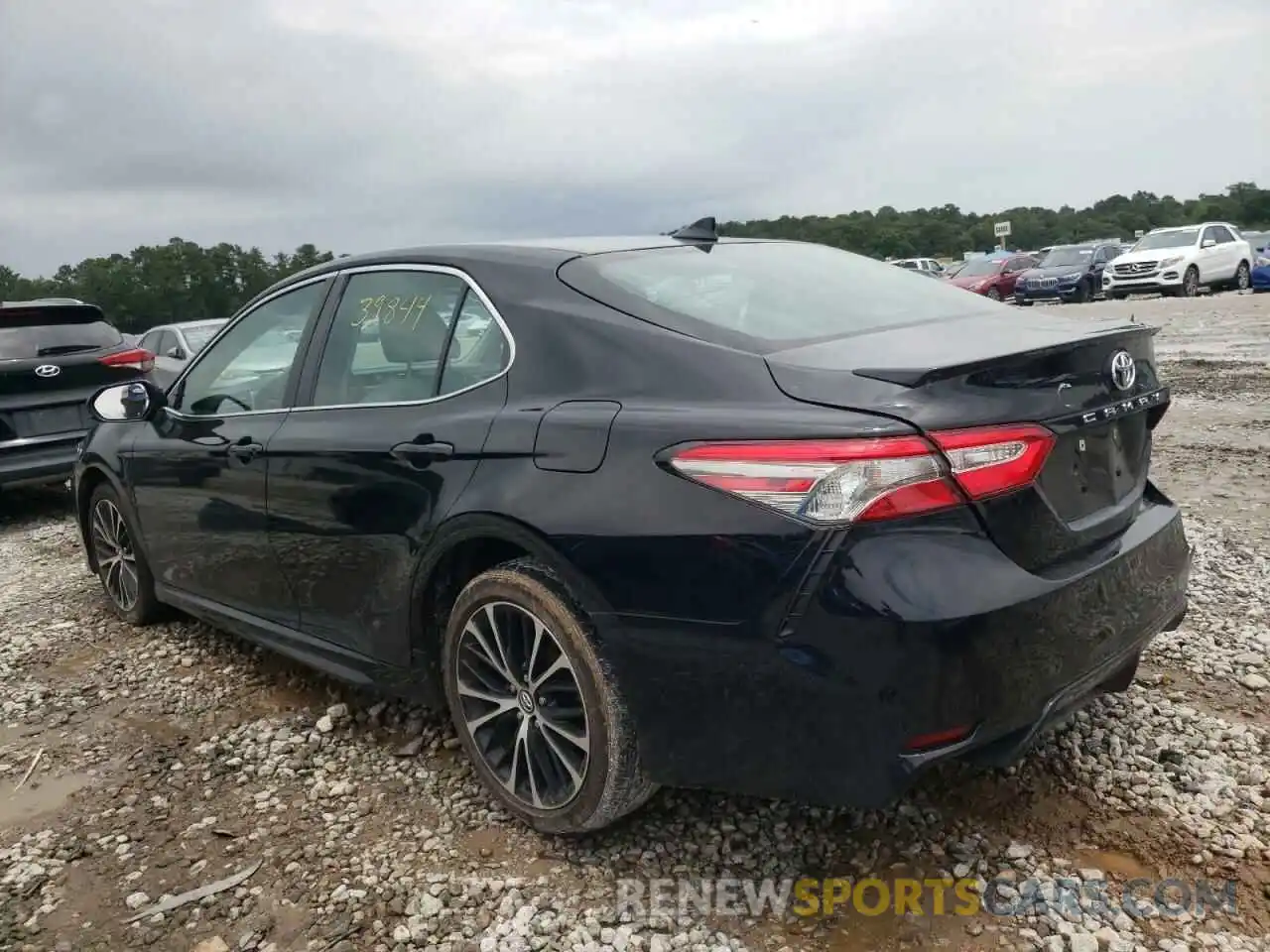 3 Photograph of a damaged car 4T1B11HK9KU230600 TOYOTA CAMRY 2019