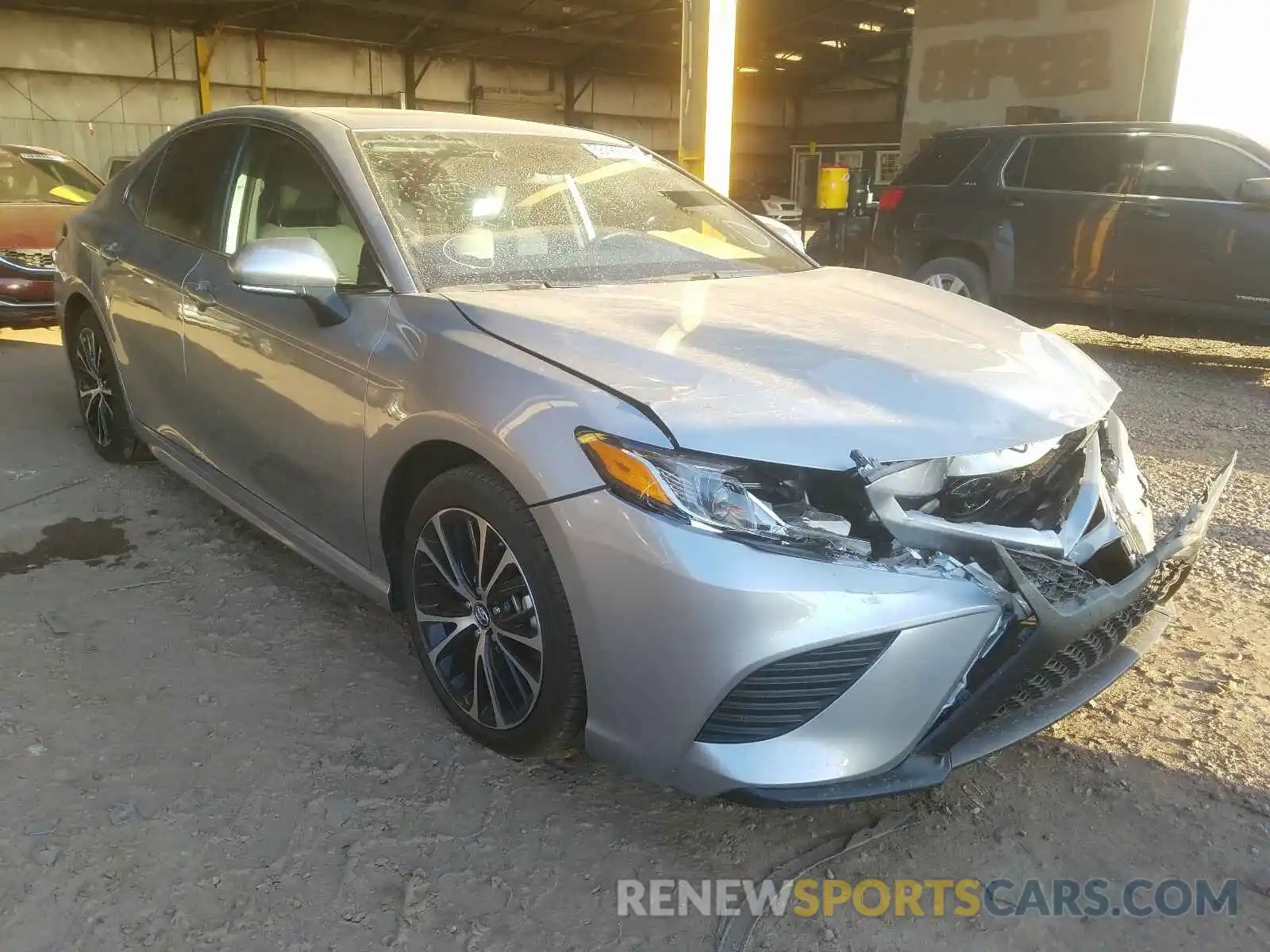 1 Photograph of a damaged car 4T1B11HK9KU231553 TOYOTA CAMRY 2019