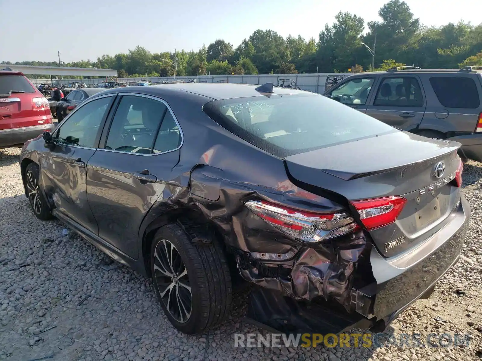 3 Photograph of a damaged car 4T1B11HK9KU231858 TOYOTA CAMRY 2019