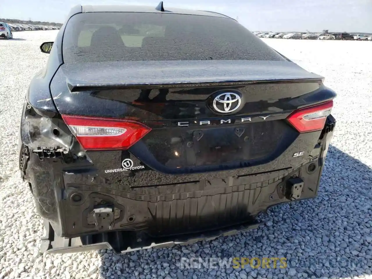 9 Photograph of a damaged car 4T1B11HK9KU232055 TOYOTA CAMRY 2019