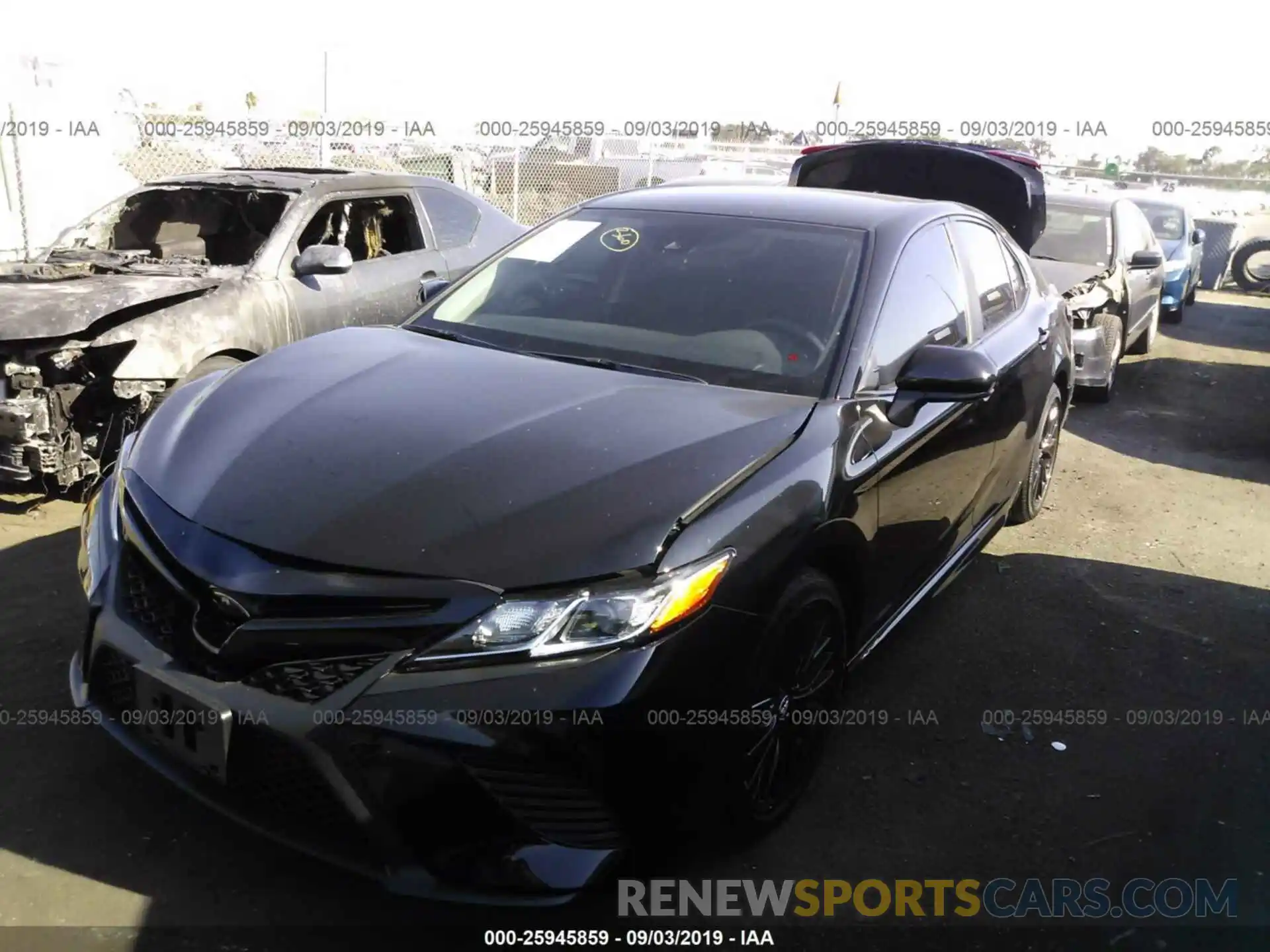 2 Photograph of a damaged car 4T1B11HK9KU232511 TOYOTA CAMRY 2019