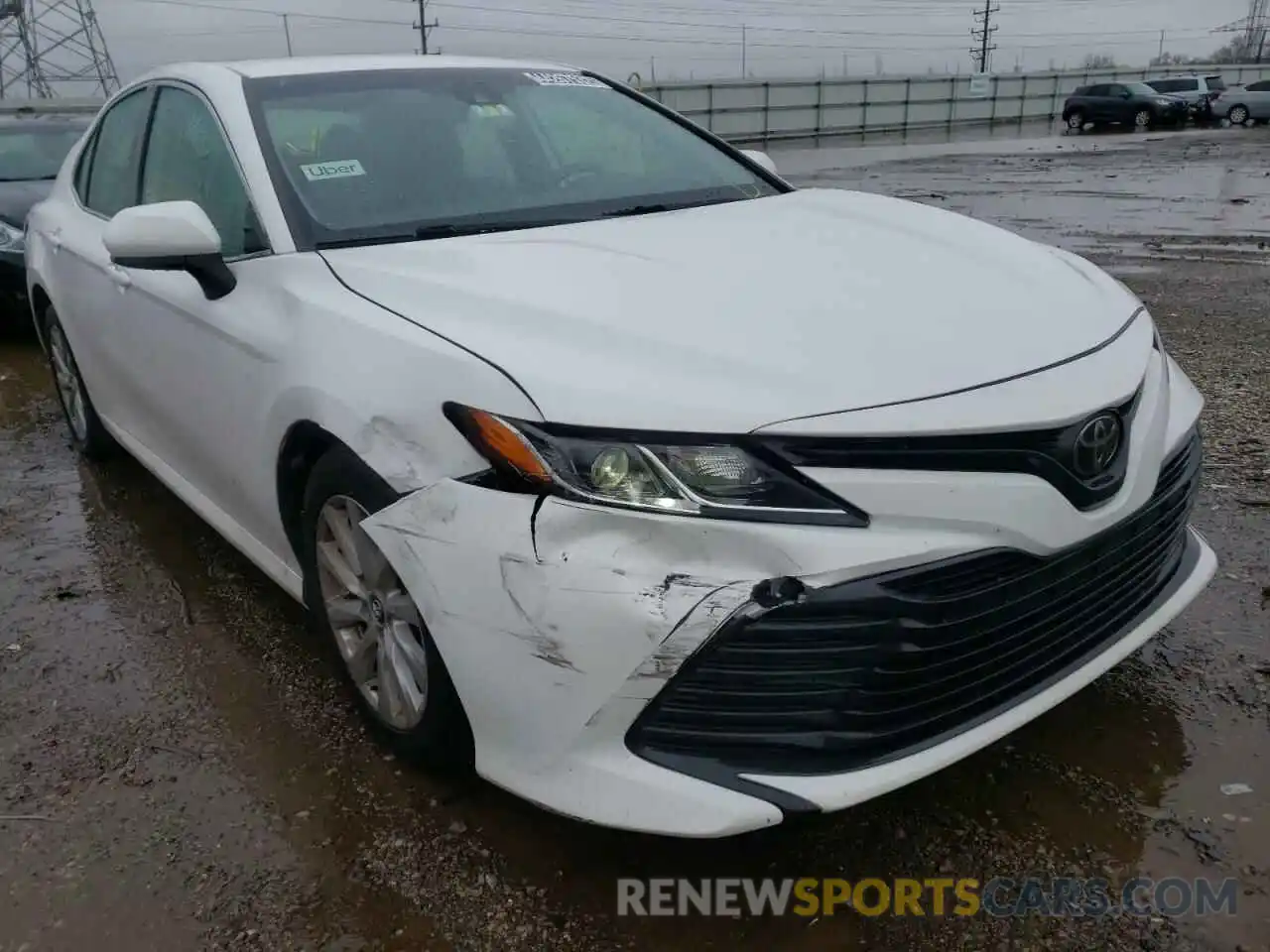 1 Photograph of a damaged car 4T1B11HK9KU233402 TOYOTA CAMRY 2019