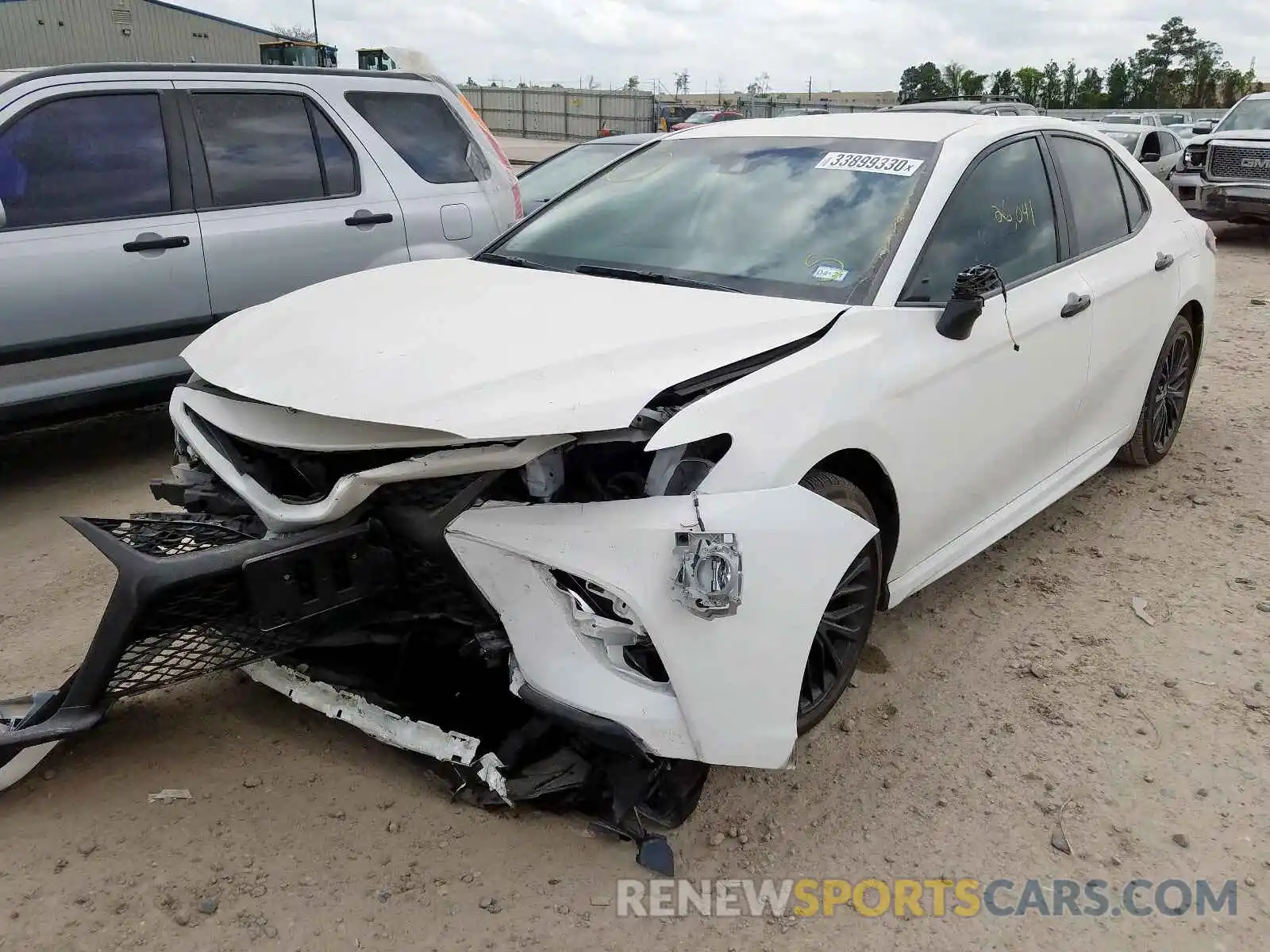 2 Photograph of a damaged car 4T1B11HK9KU233500 TOYOTA CAMRY 2019