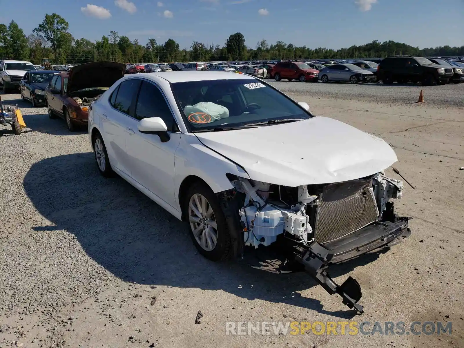 1 Photograph of a damaged car 4T1B11HK9KU233724 TOYOTA CAMRY 2019