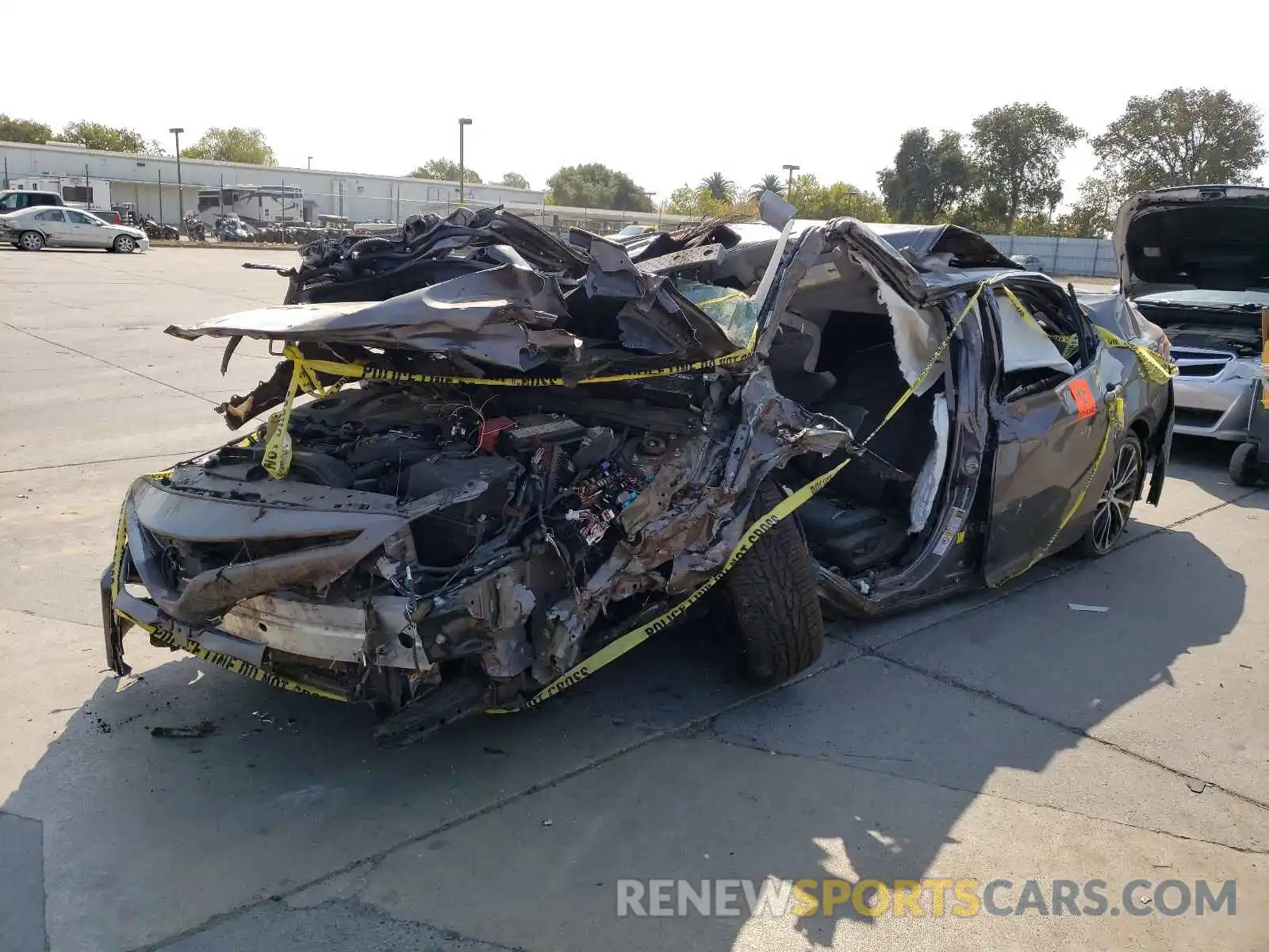 2 Photograph of a damaged car 4T1B11HK9KU235411 TOYOTA CAMRY 2019