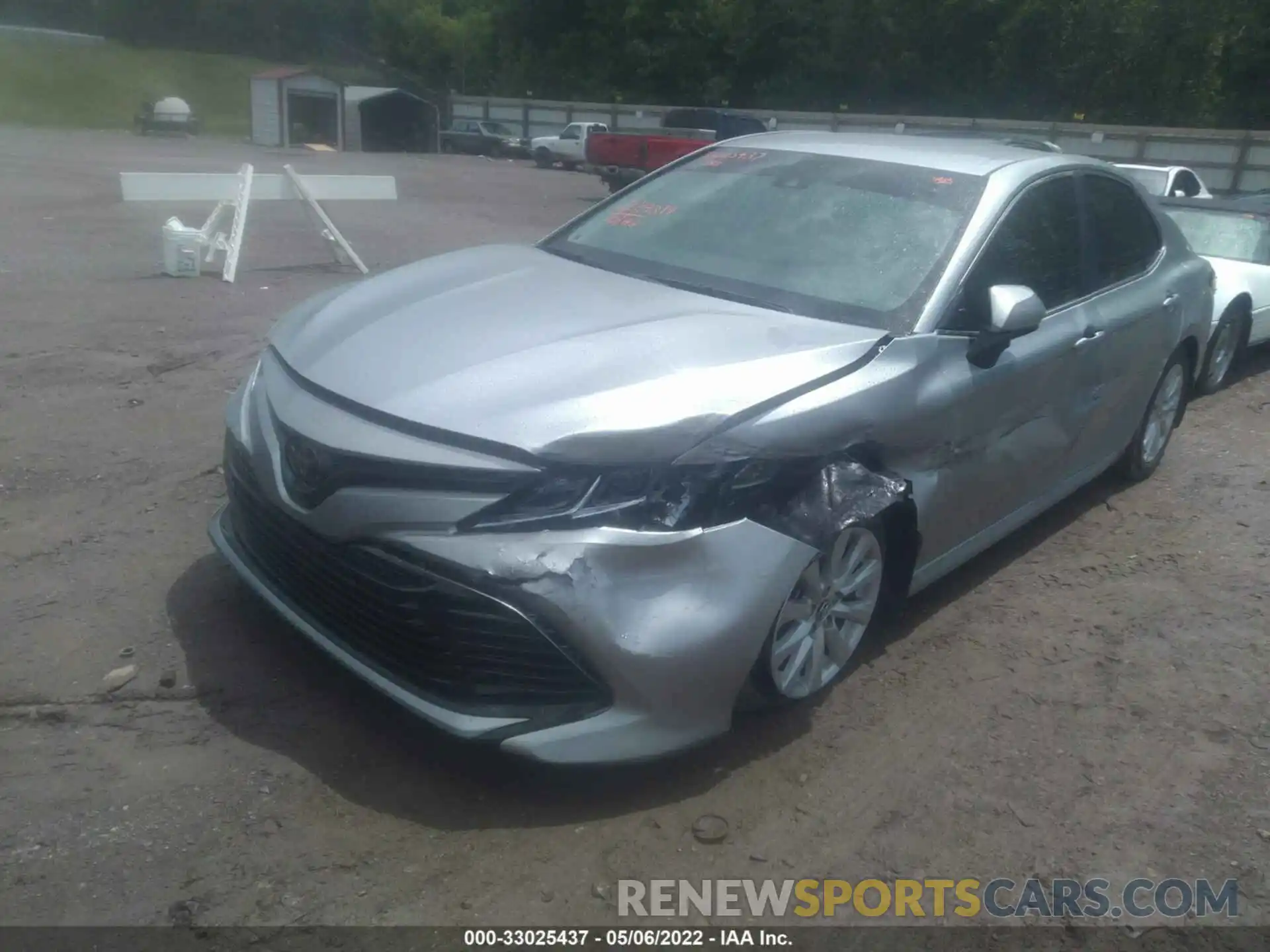 2 Photograph of a damaged car 4T1B11HK9KU236056 TOYOTA CAMRY 2019