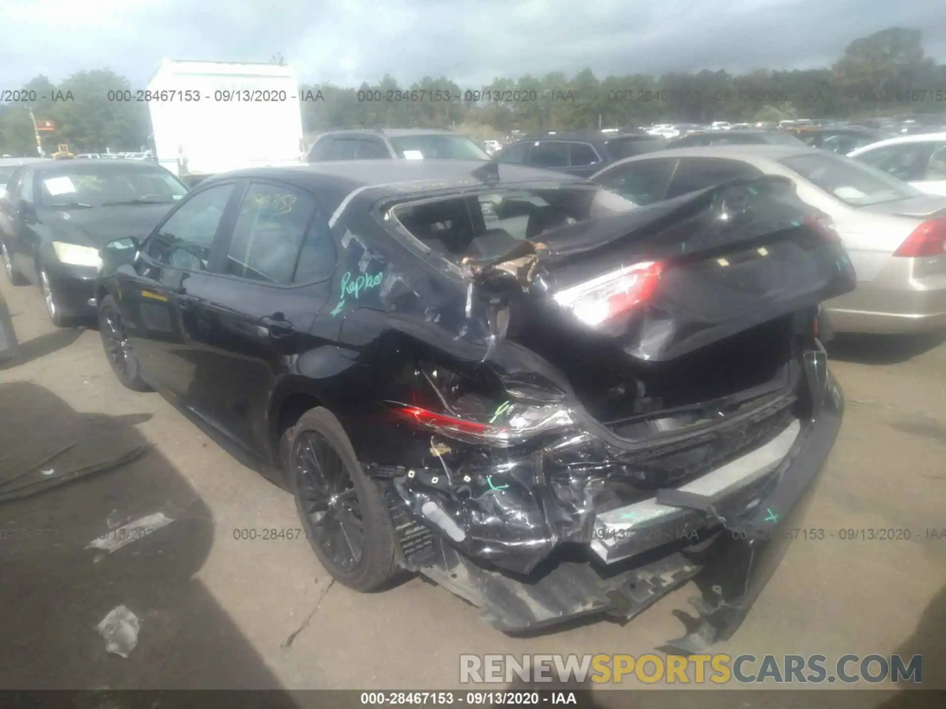 3 Photograph of a damaged car 4T1B11HK9KU236946 TOYOTA CAMRY 2019