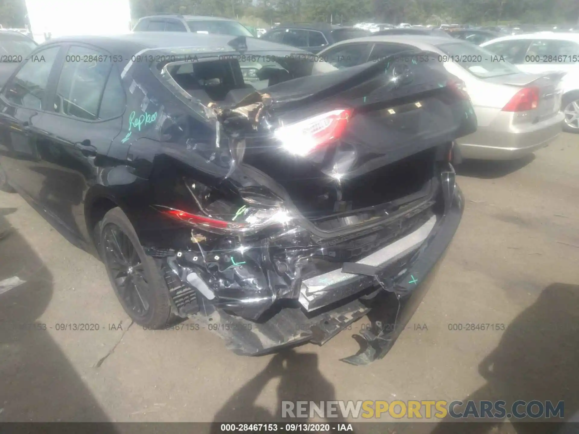 6 Photograph of a damaged car 4T1B11HK9KU236946 TOYOTA CAMRY 2019