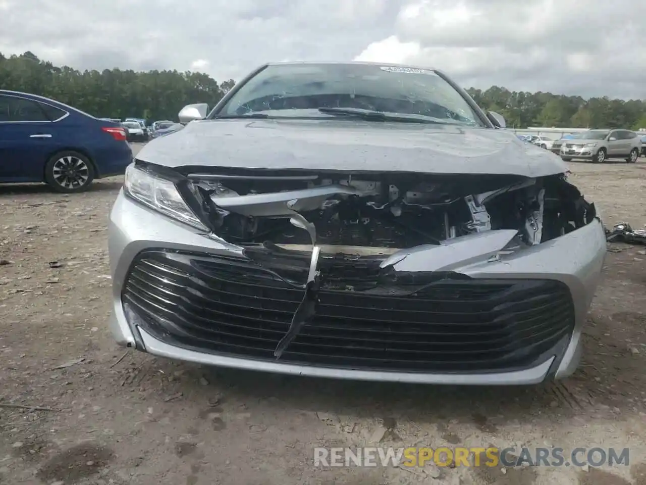 9 Photograph of a damaged car 4T1B11HK9KU237806 TOYOTA CAMRY 2019