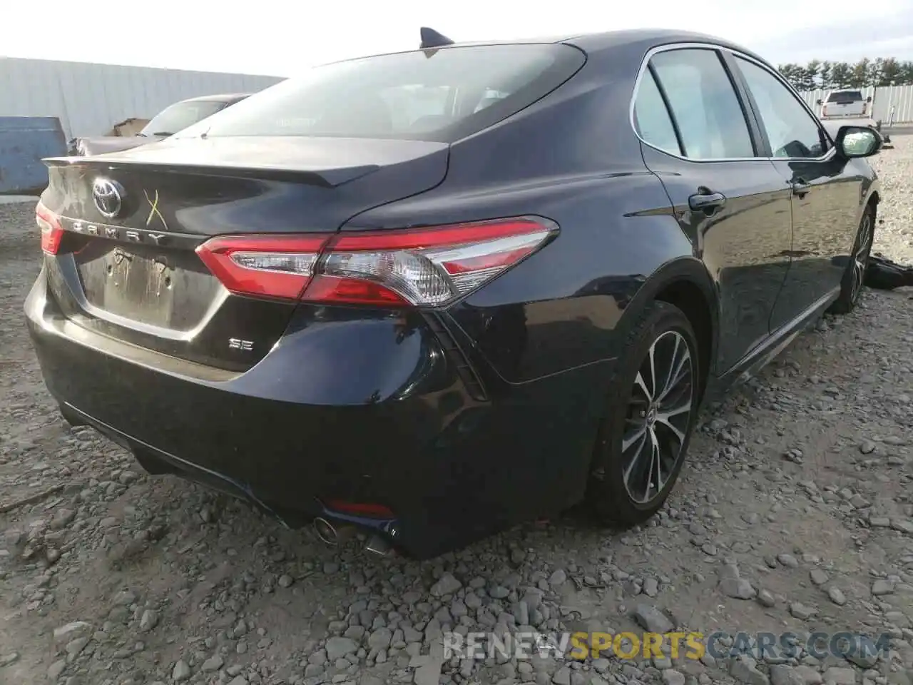 4 Photograph of a damaged car 4T1B11HK9KU240057 TOYOTA CAMRY 2019