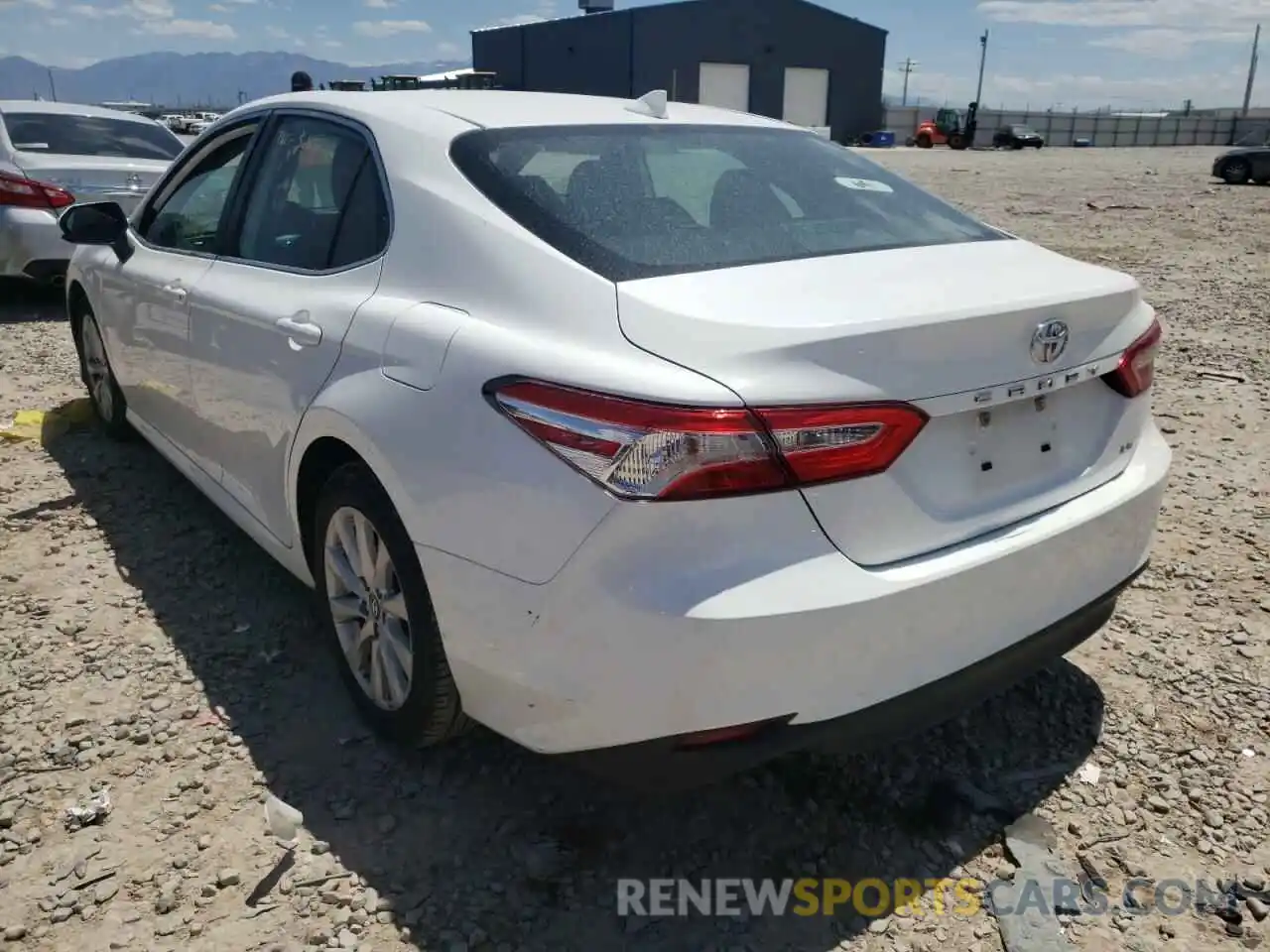 3 Photograph of a damaged car 4T1B11HK9KU242102 TOYOTA CAMRY 2019