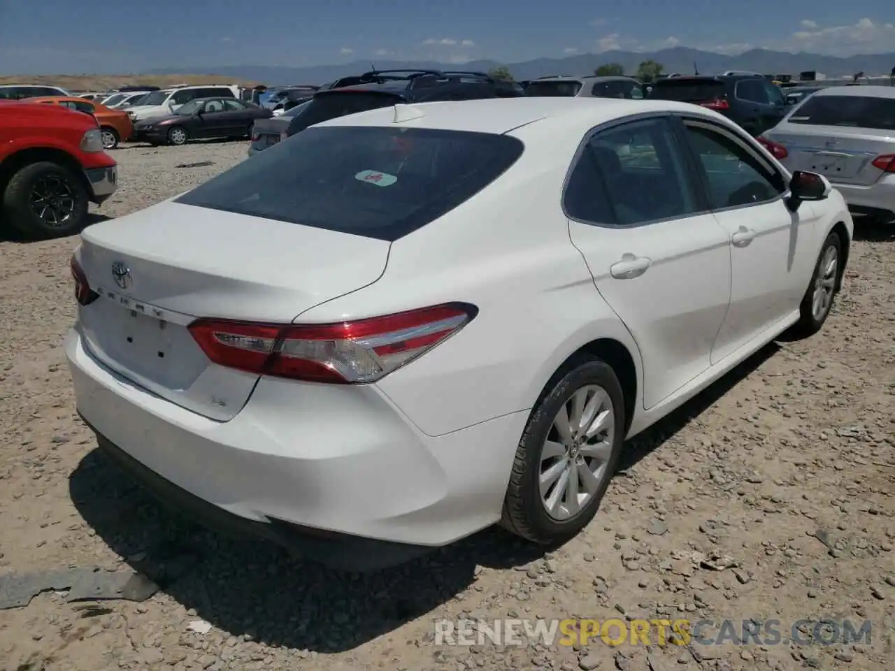 4 Photograph of a damaged car 4T1B11HK9KU242102 TOYOTA CAMRY 2019