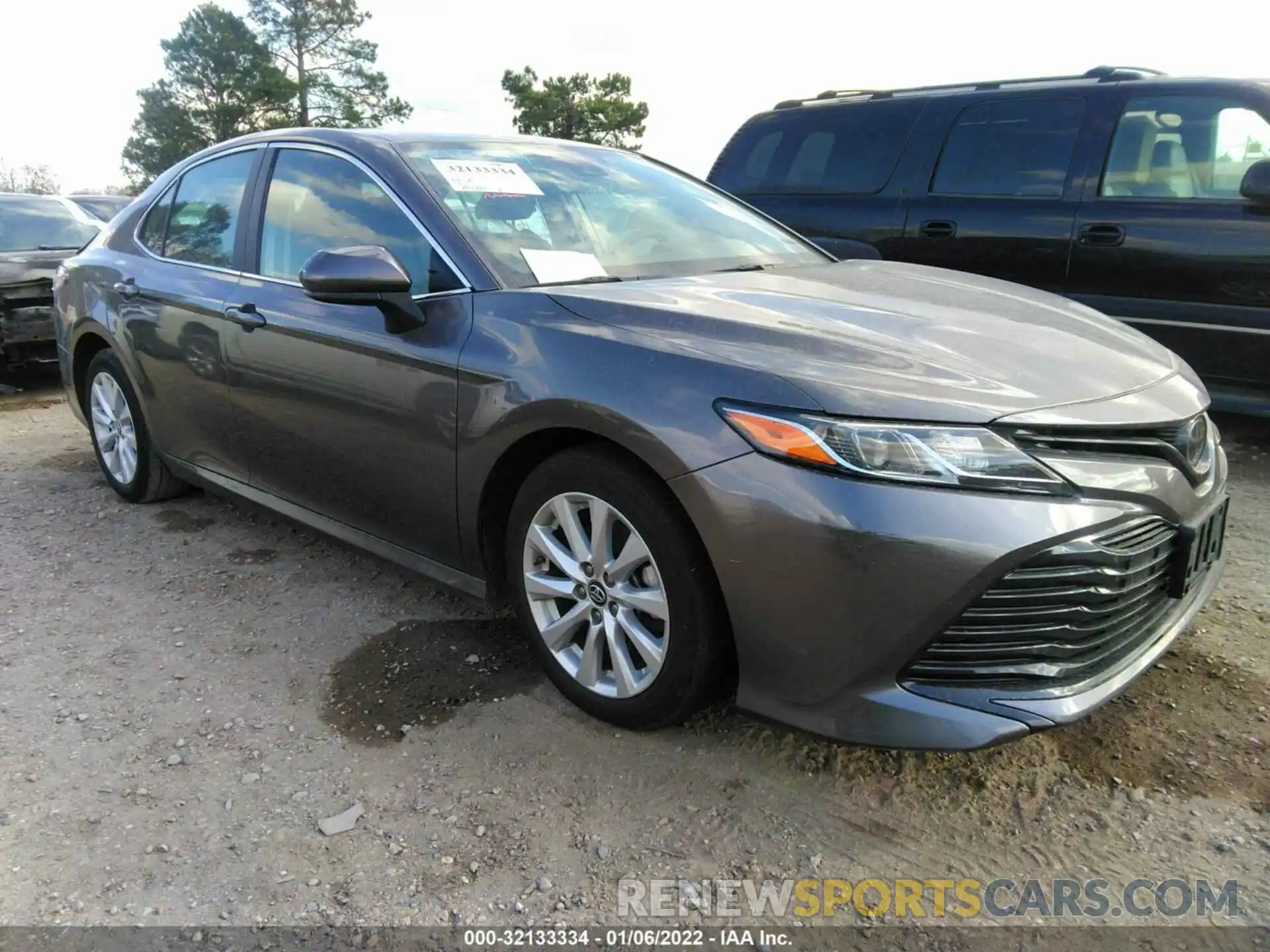 1 Photograph of a damaged car 4T1B11HK9KU243279 TOYOTA CAMRY 2019