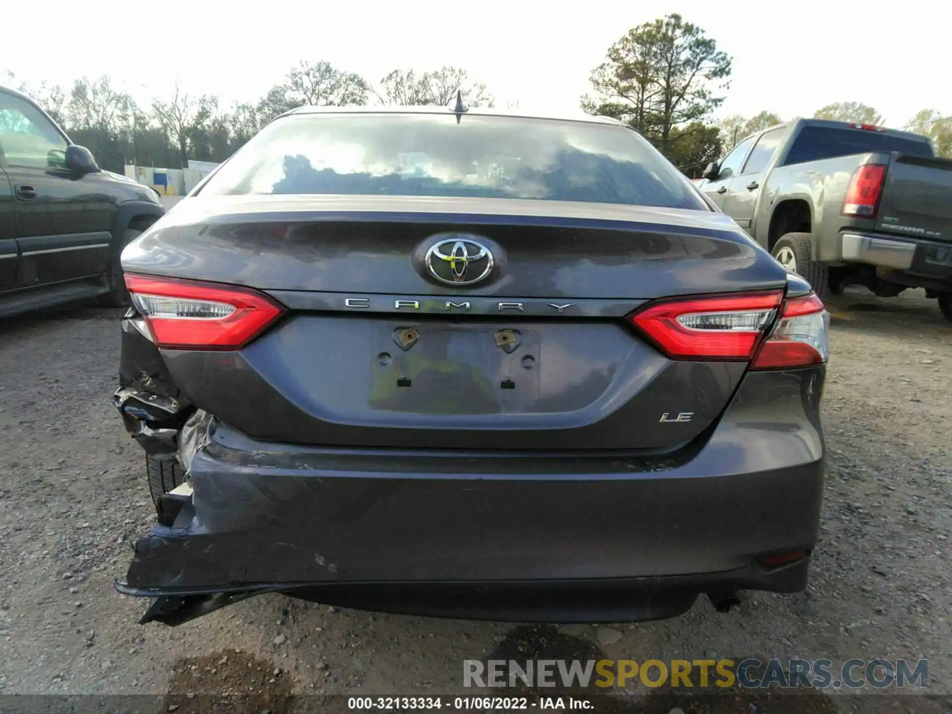 6 Photograph of a damaged car 4T1B11HK9KU243279 TOYOTA CAMRY 2019