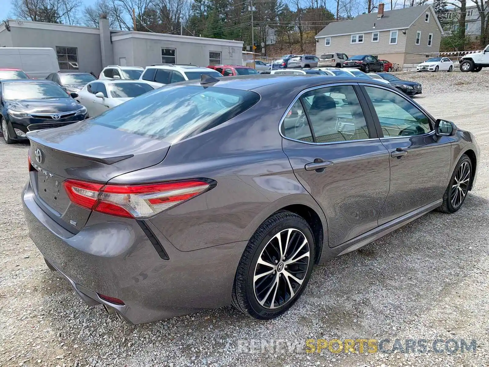 9 Photograph of a damaged car 4T1B11HK9KU243640 TOYOTA CAMRY 2019