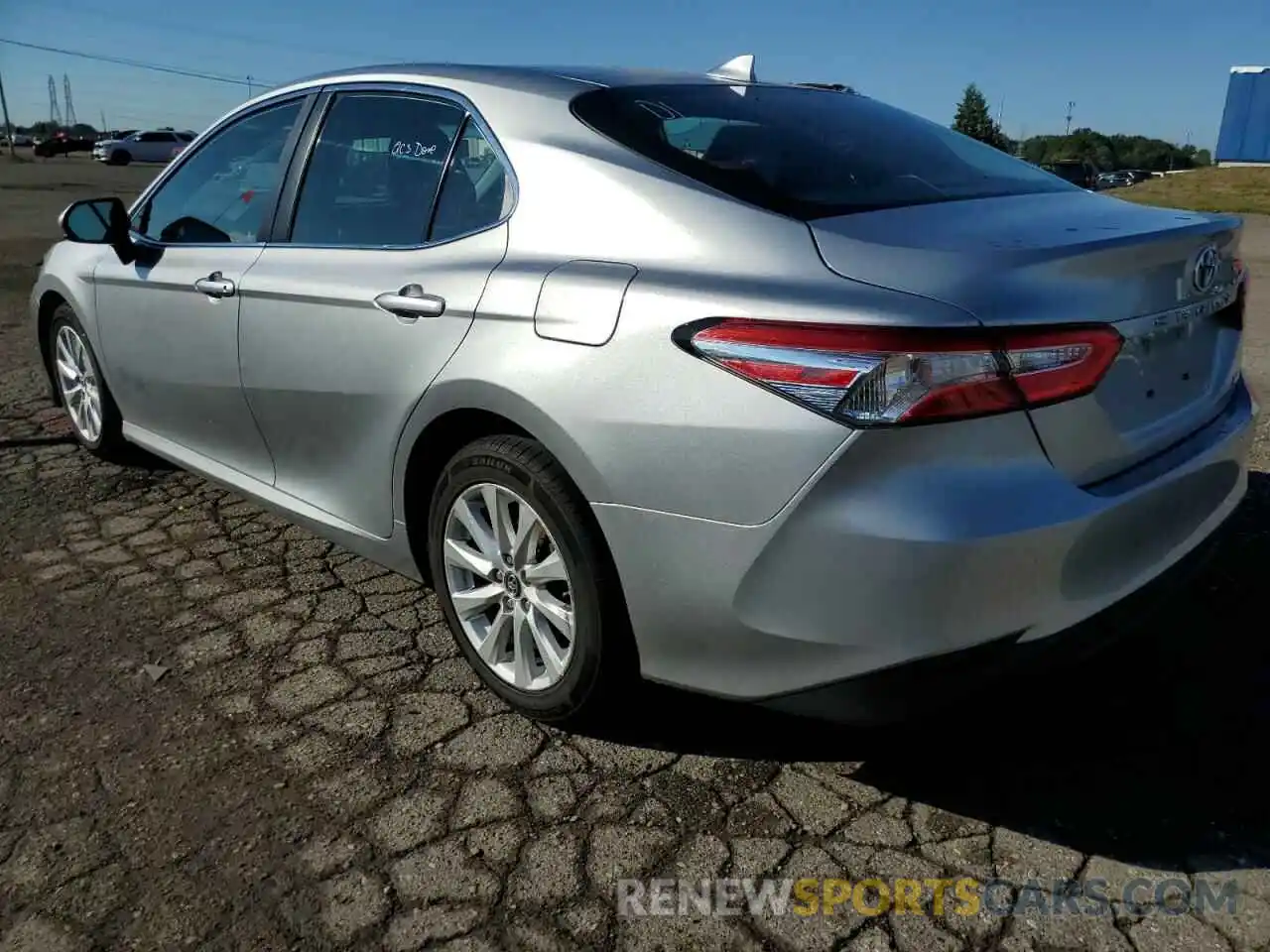 3 Photograph of a damaged car 4T1B11HK9KU243864 TOYOTA CAMRY 2019