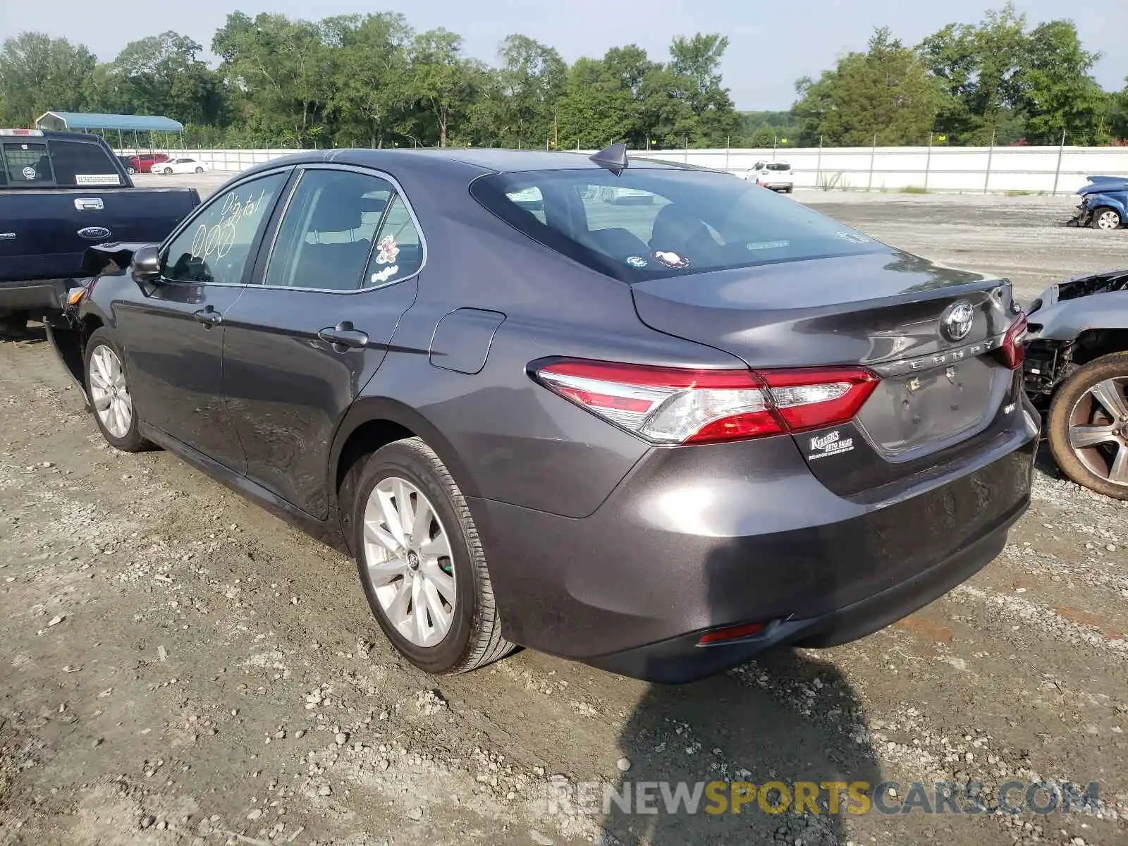 3 Photograph of a damaged car 4T1B11HK9KU243928 TOYOTA CAMRY 2019