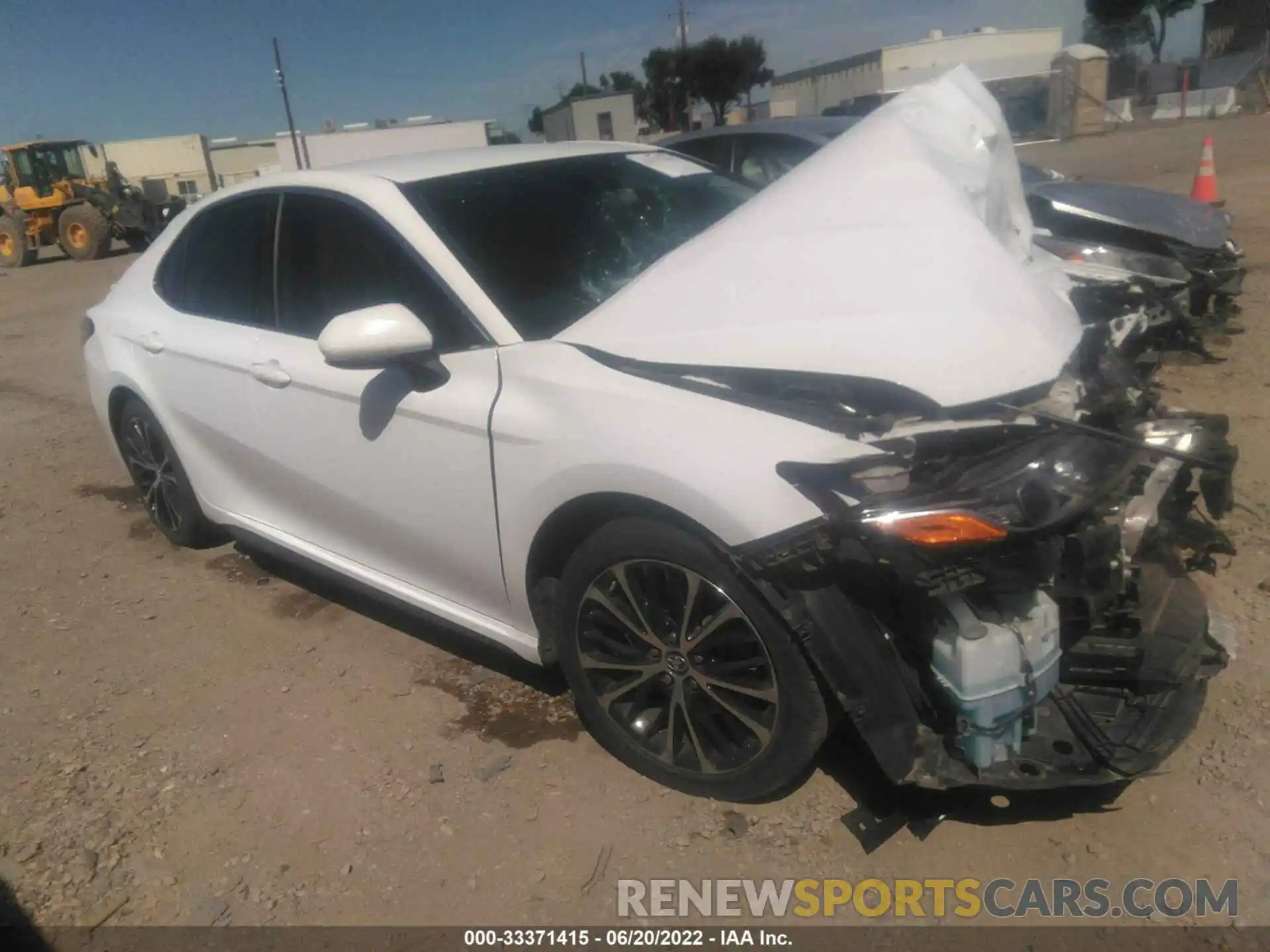 1 Photograph of a damaged car 4T1B11HK9KU244111 TOYOTA CAMRY 2019