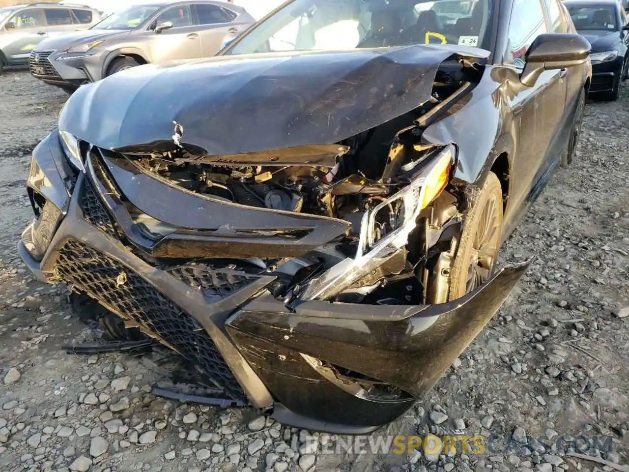 9 Photograph of a damaged car 4T1B11HK9KU245906 TOYOTA CAMRY 2019