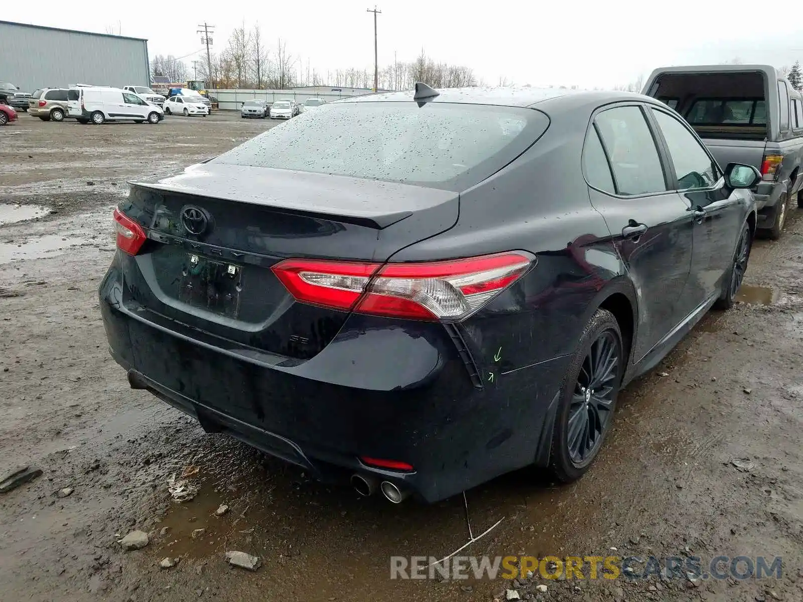 4 Фотография поврежденного автомобиля 4T1B11HK9KU246330 TOYOTA CAMRY 2019