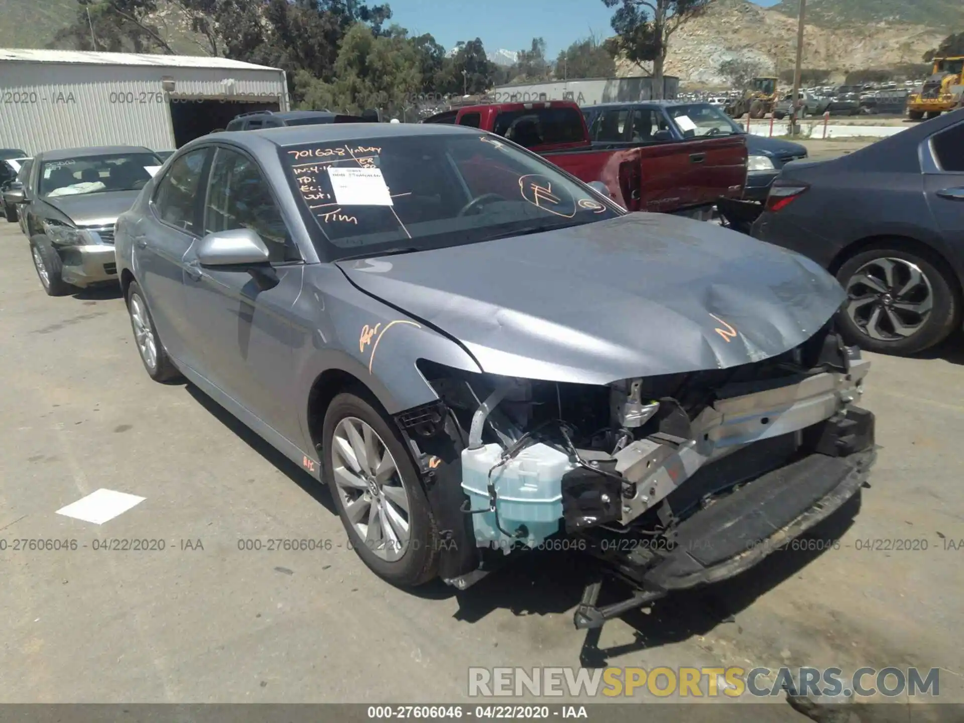 1 Photograph of a damaged car 4T1B11HK9KU247316 TOYOTA CAMRY 2019