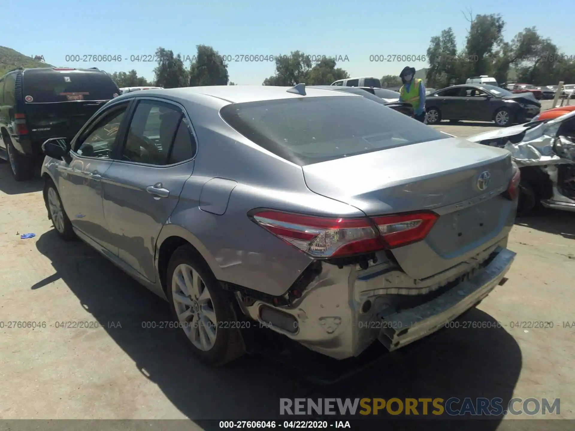 3 Photograph of a damaged car 4T1B11HK9KU247316 TOYOTA CAMRY 2019