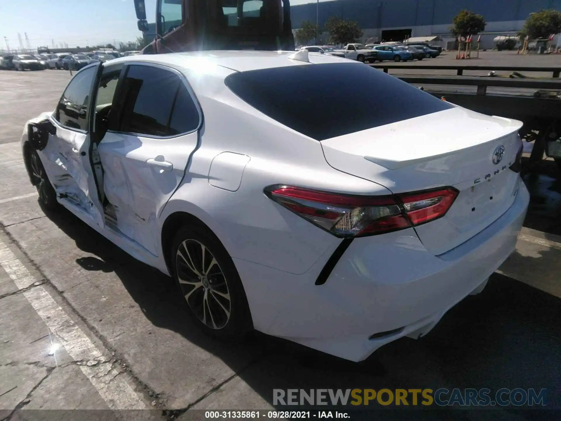 3 Photograph of a damaged car 4T1B11HK9KU248045 TOYOTA CAMRY 2019