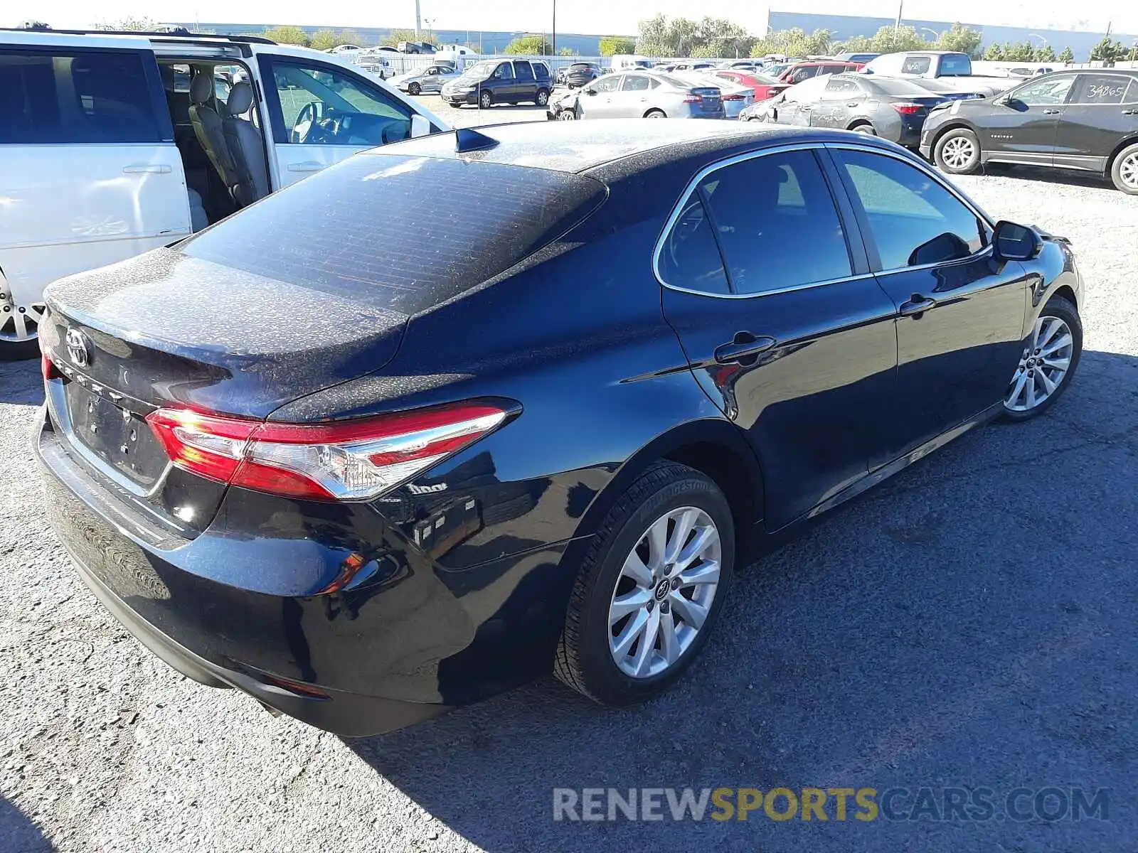 4 Photograph of a damaged car 4T1B11HK9KU248384 TOYOTA CAMRY 2019