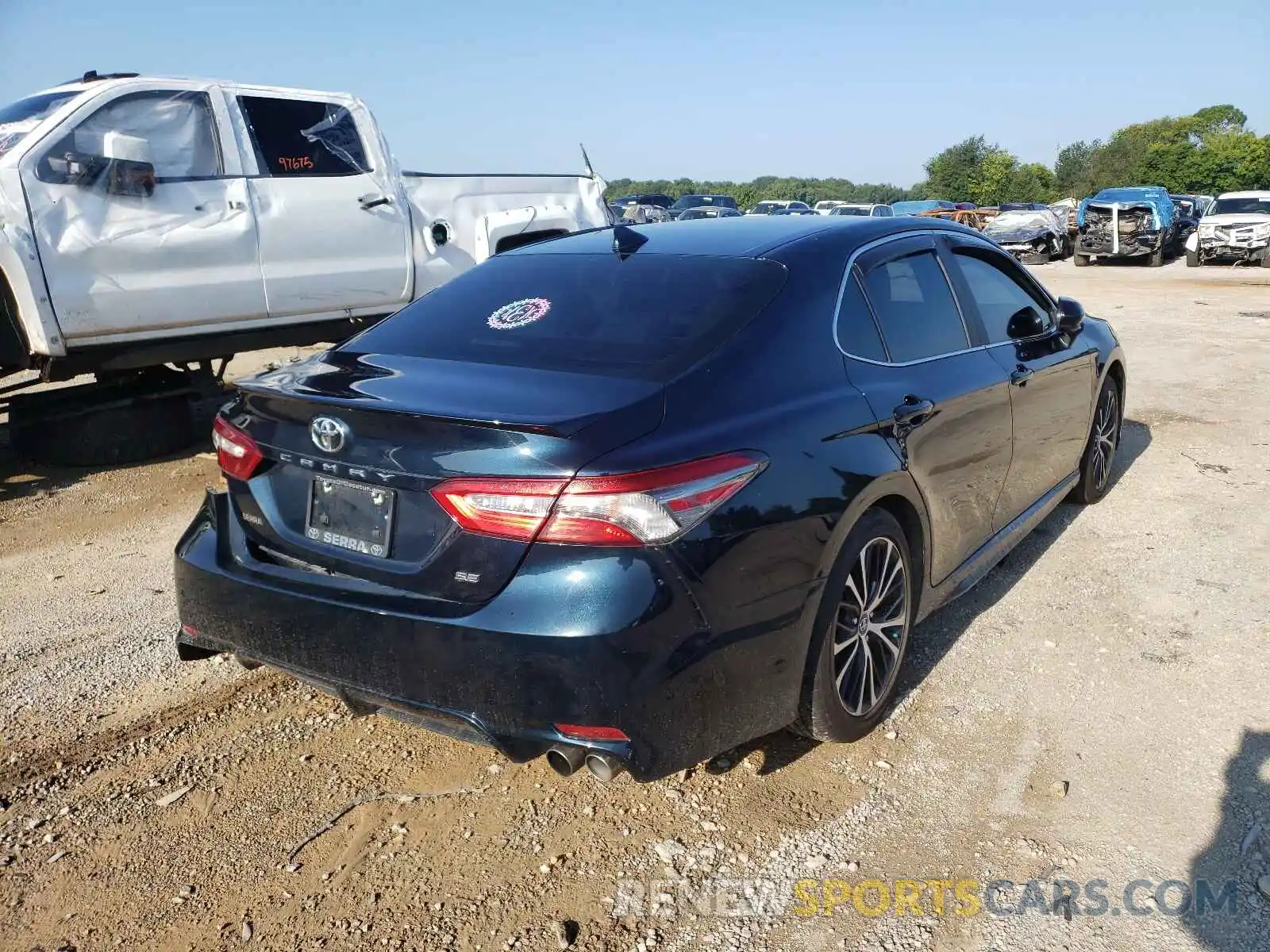 4 Photograph of a damaged car 4T1B11HK9KU250216 TOYOTA CAMRY 2019