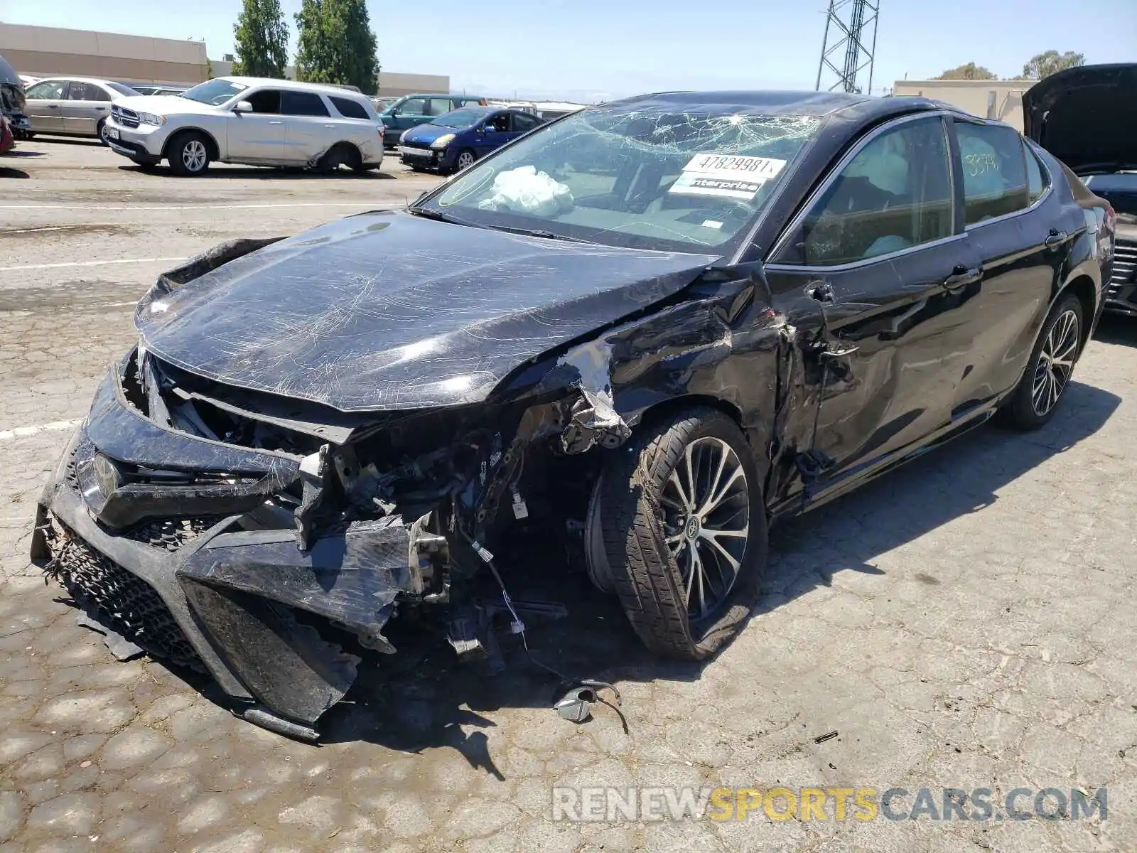 2 Photograph of a damaged car 4T1B11HK9KU252953 TOYOTA CAMRY 2019