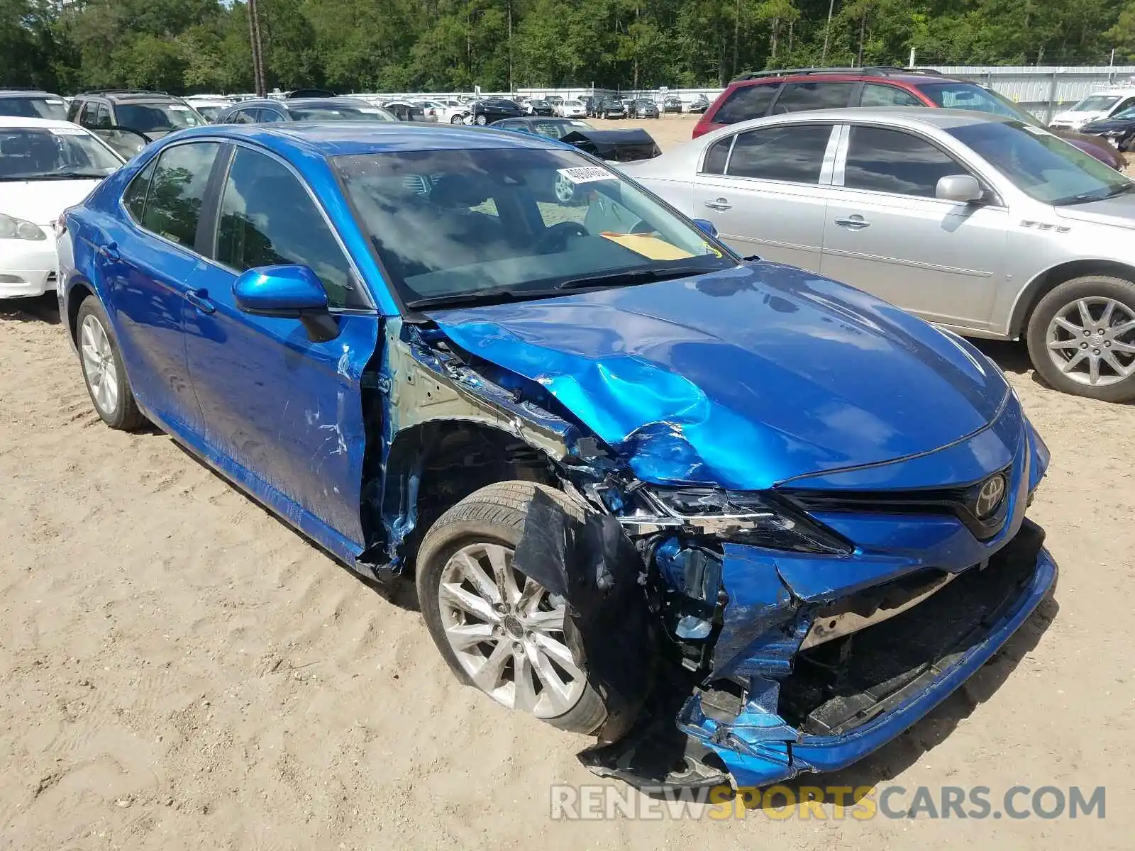 1 Photograph of a damaged car 4T1B11HK9KU253276 TOYOTA CAMRY 2019