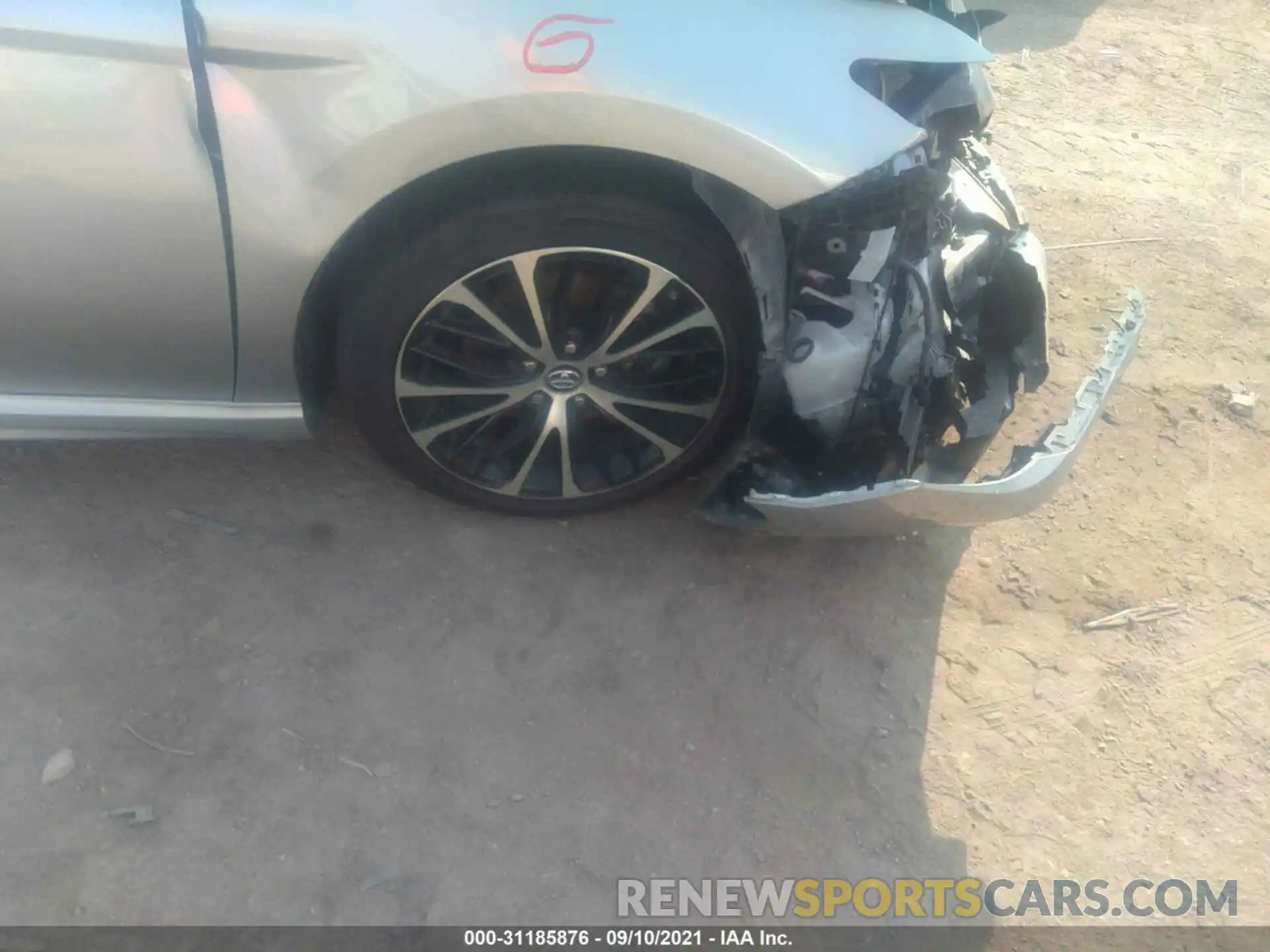 14 Photograph of a damaged car 4T1B11HK9KU254069 TOYOTA CAMRY 2019