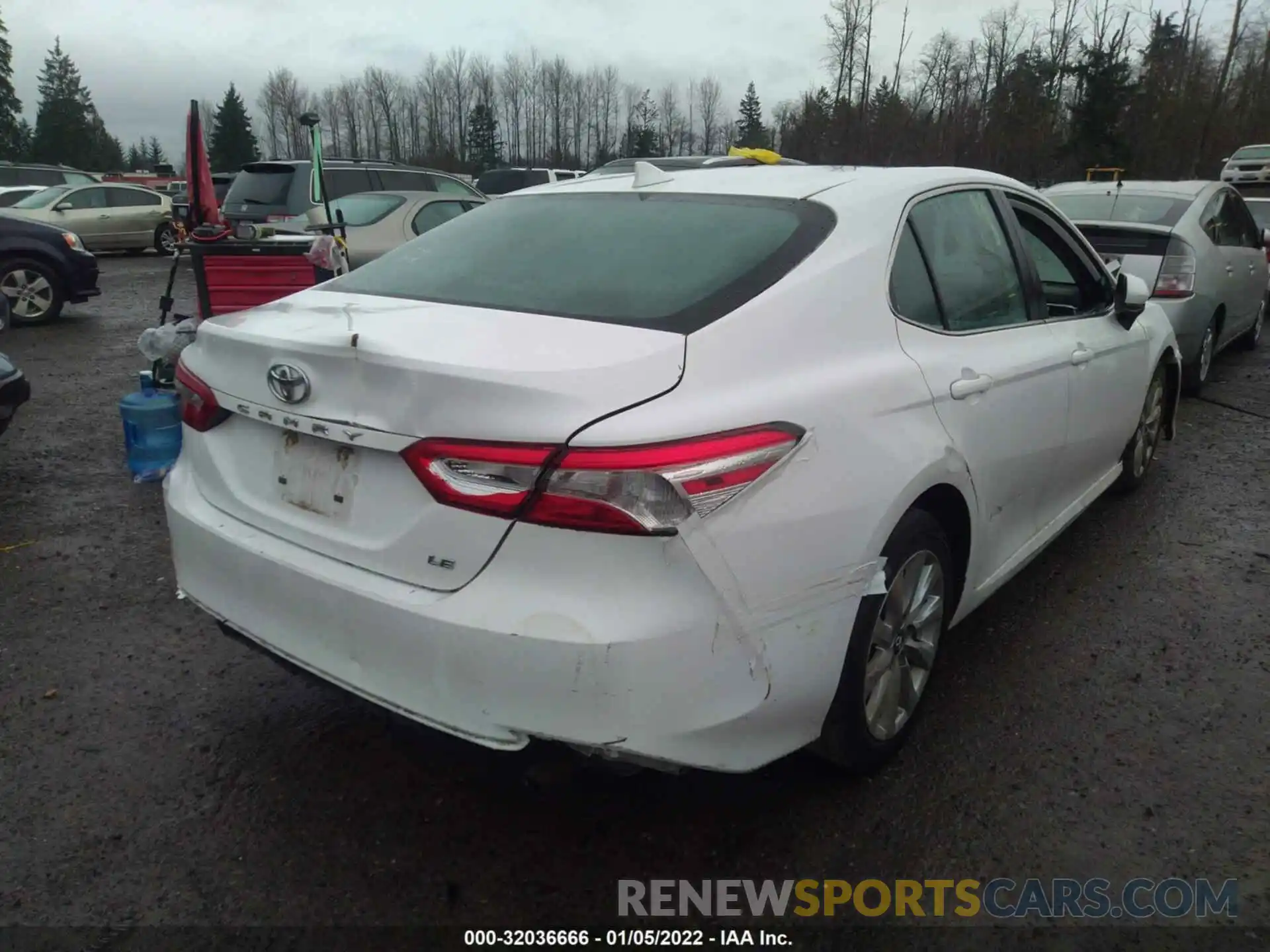 4 Photograph of a damaged car 4T1B11HK9KU254329 TOYOTA CAMRY 2019