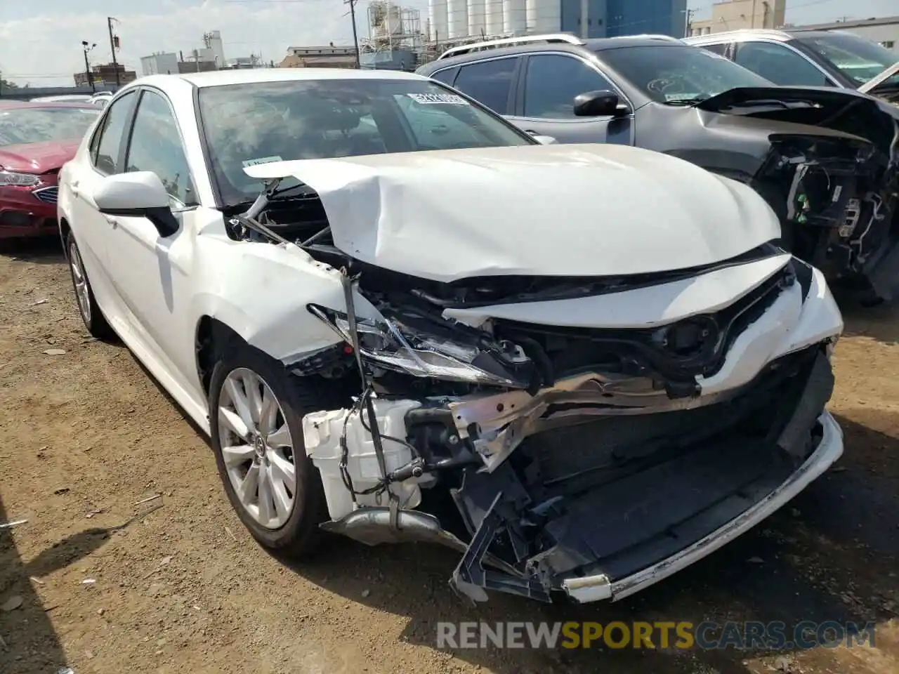 1 Photograph of a damaged car 4T1B11HK9KU256405 TOYOTA CAMRY 2019