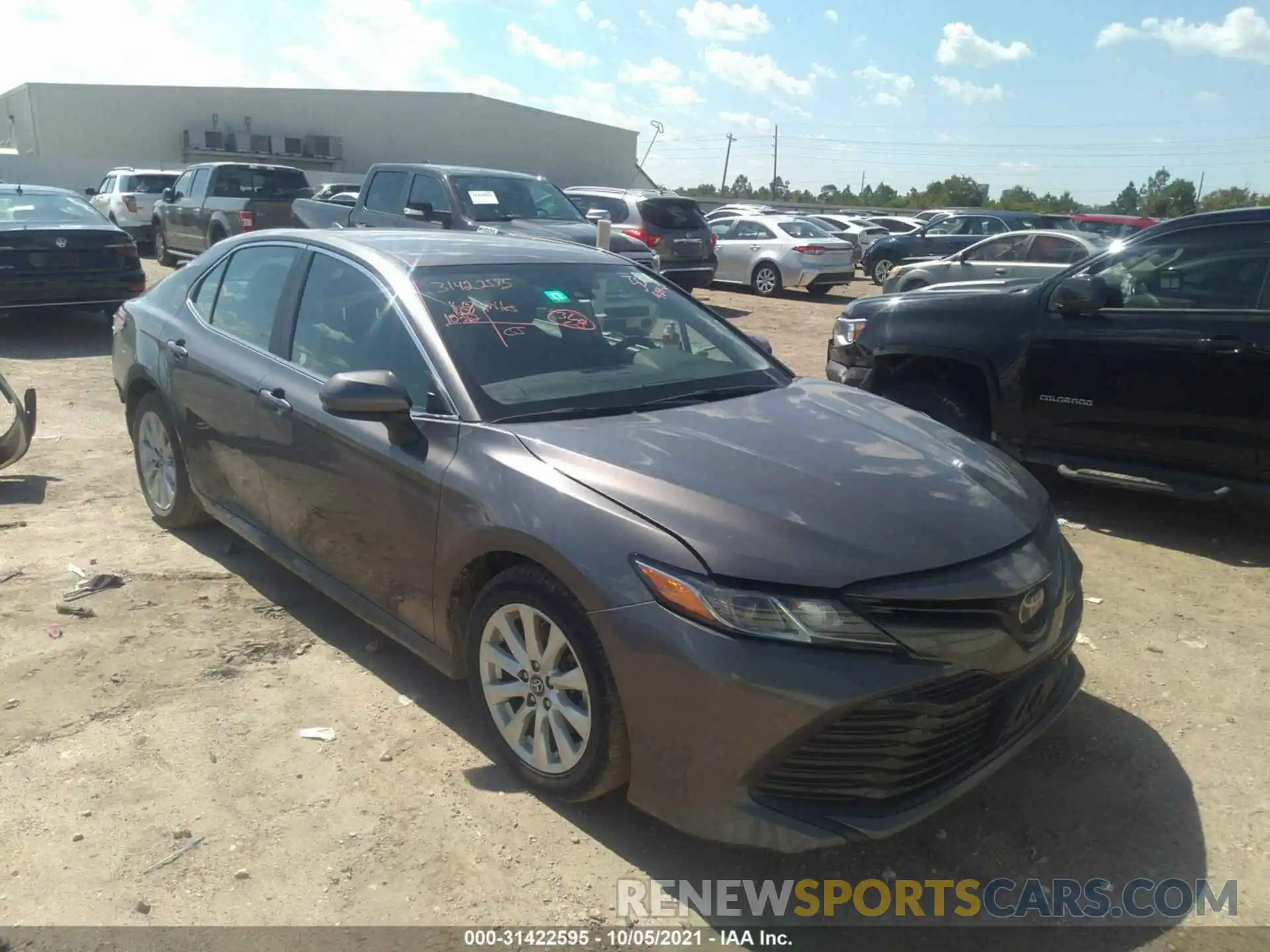 1 Photograph of a damaged car 4T1B11HK9KU257019 TOYOTA CAMRY 2019