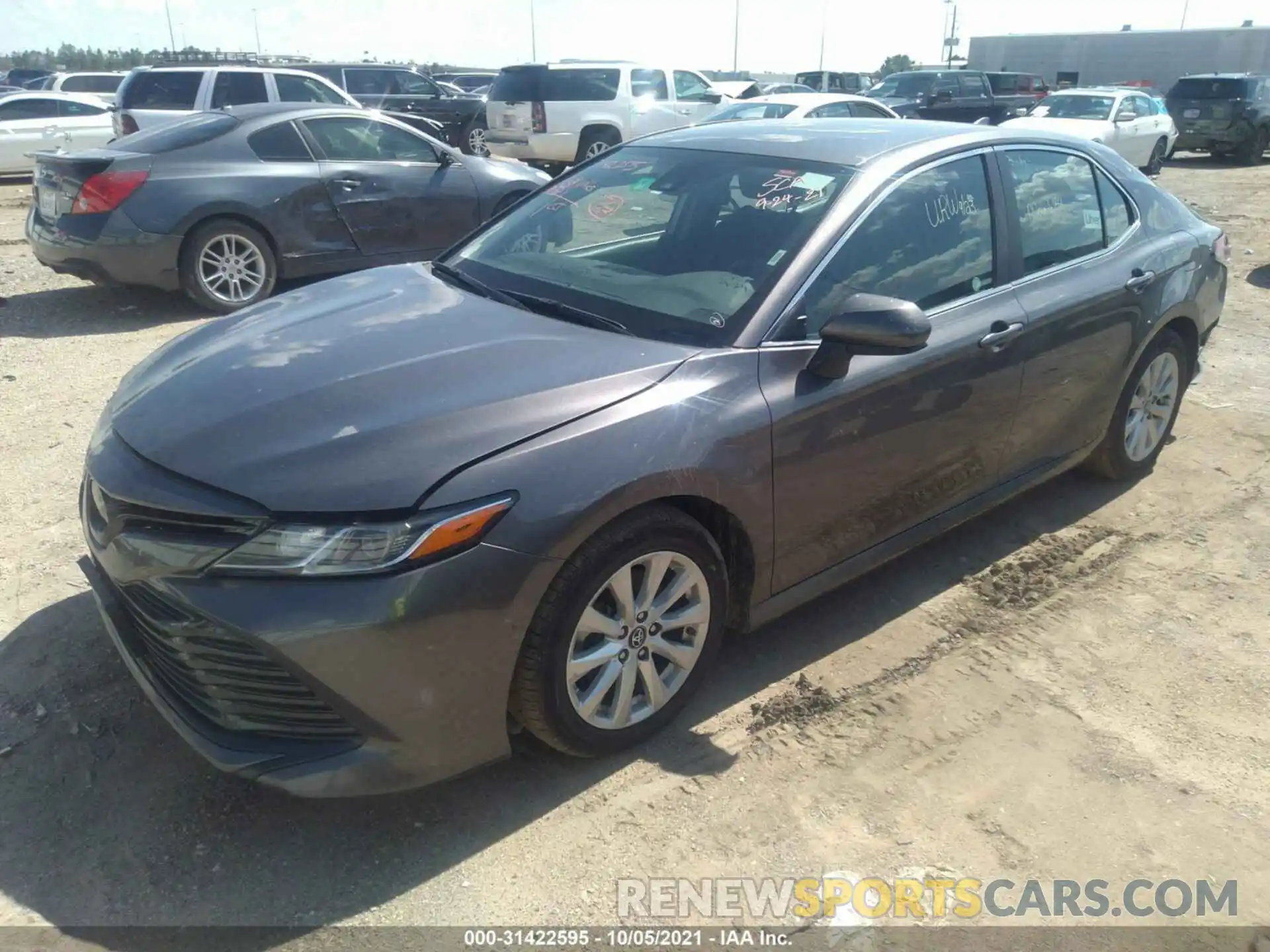 2 Photograph of a damaged car 4T1B11HK9KU257019 TOYOTA CAMRY 2019