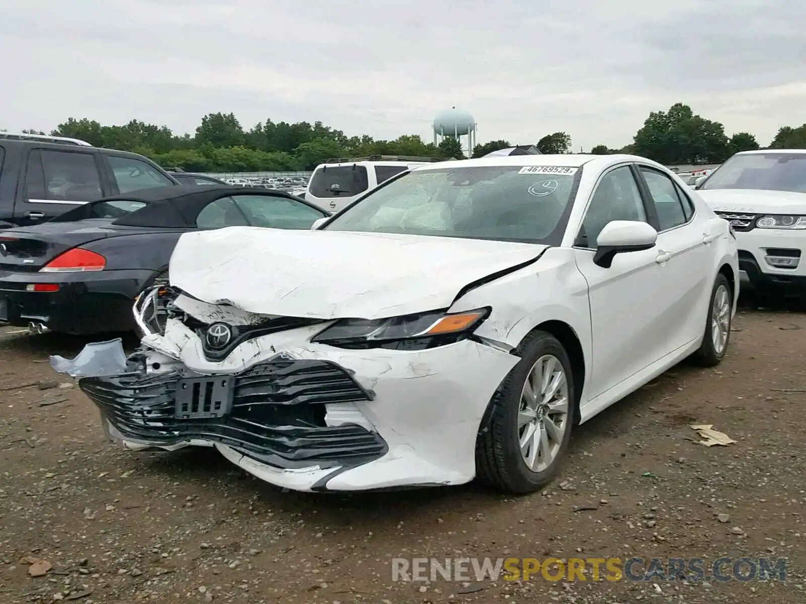 2 Photograph of a damaged car 4T1B11HK9KU257151 TOYOTA CAMRY 2019