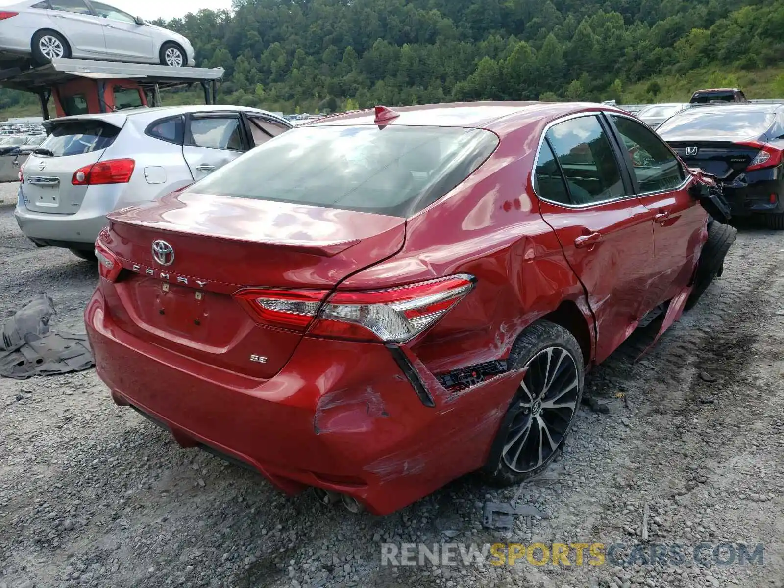 4 Photograph of a damaged car 4T1B11HK9KU258591 TOYOTA CAMRY 2019