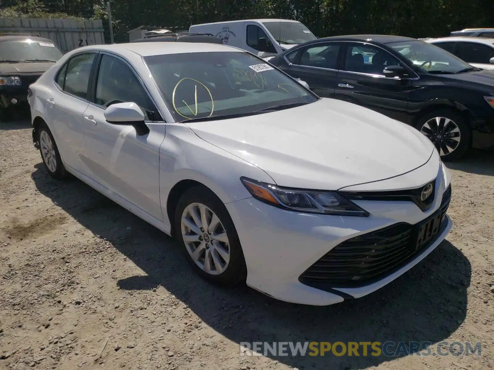 1 Photograph of a damaged car 4T1B11HK9KU258705 TOYOTA CAMRY 2019